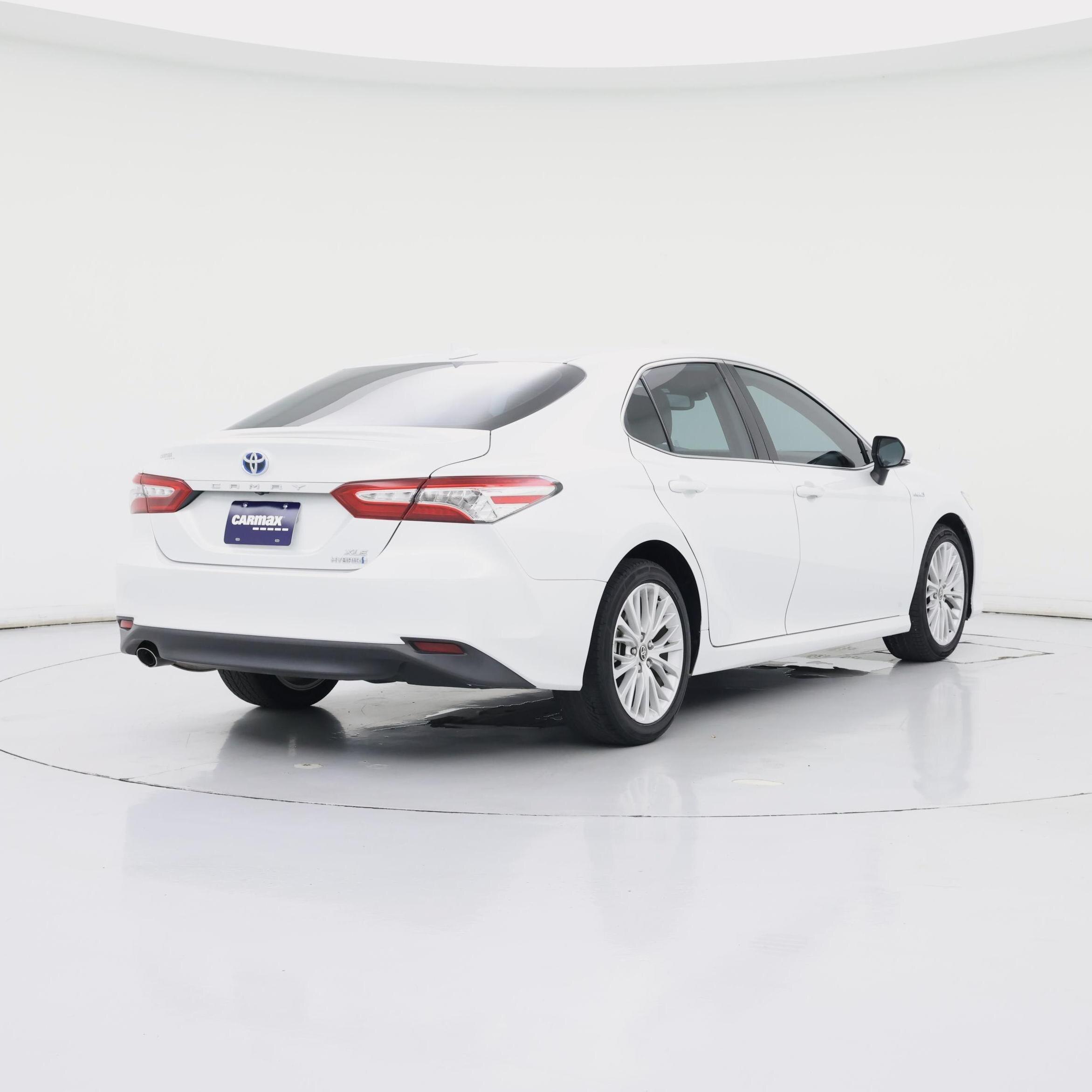 Thumbnail: 2020 Toyota Camry - 8