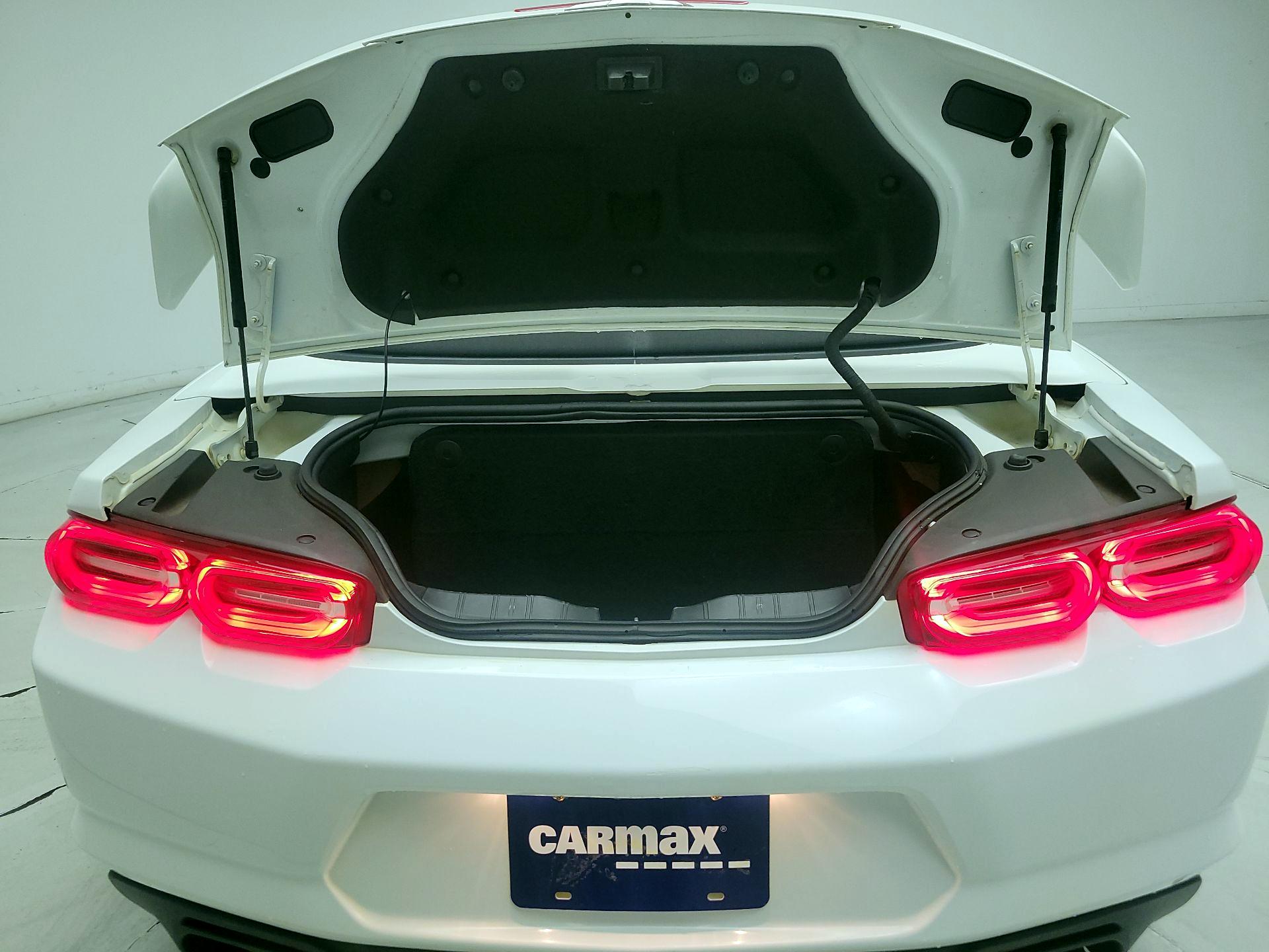 Thumbnail: 2020 Chevrolet Camaro - 17