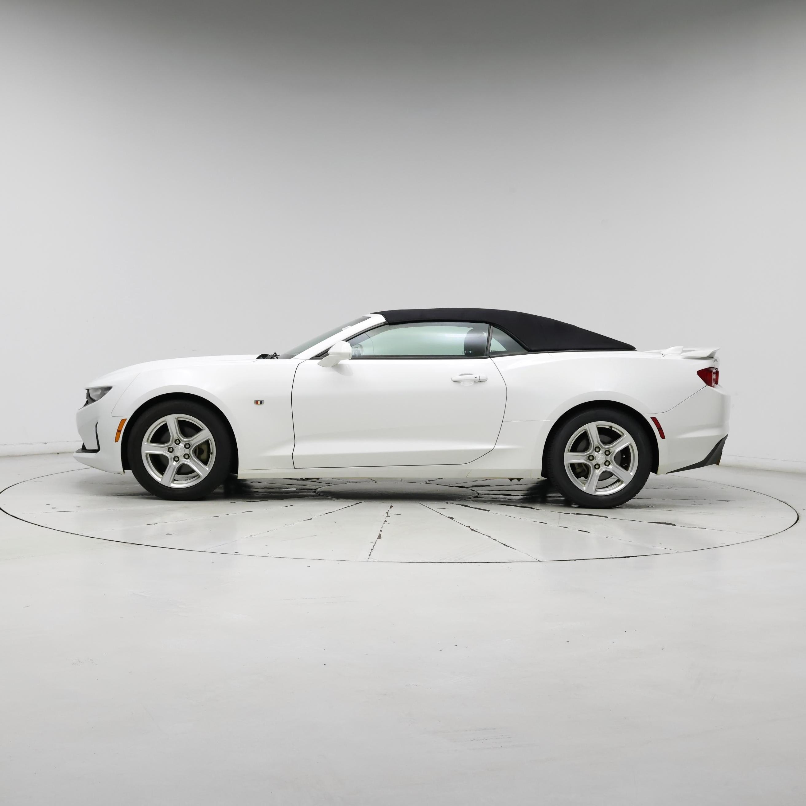 Thumbnail: 2020 Chevrolet Camaro - 3