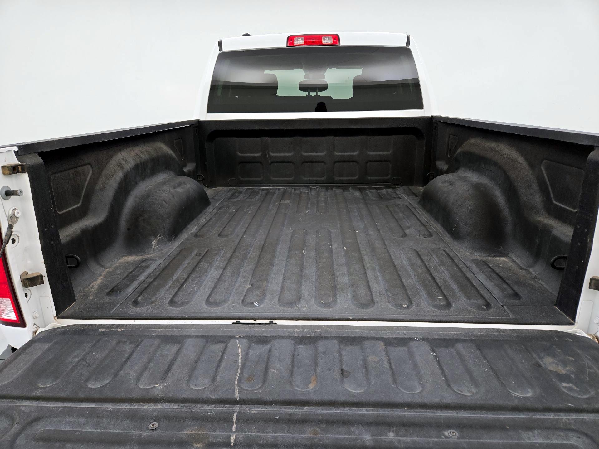 Thumbnail: 2021 RAM 1500 Classic - 20