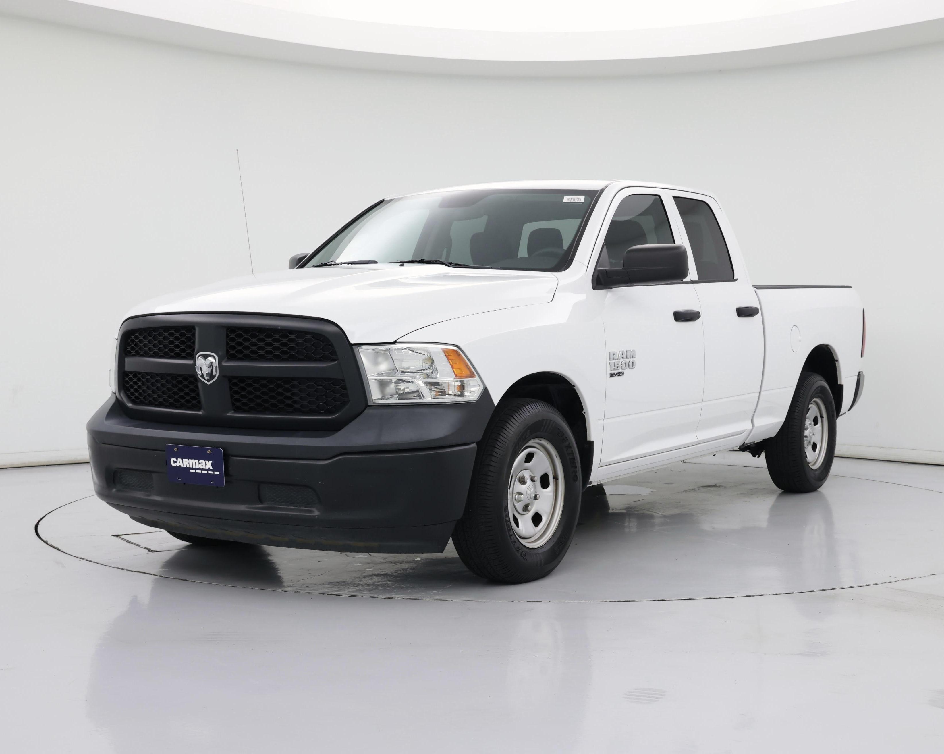 Thumbnail: 2021 RAM 1500 Classic - 4
