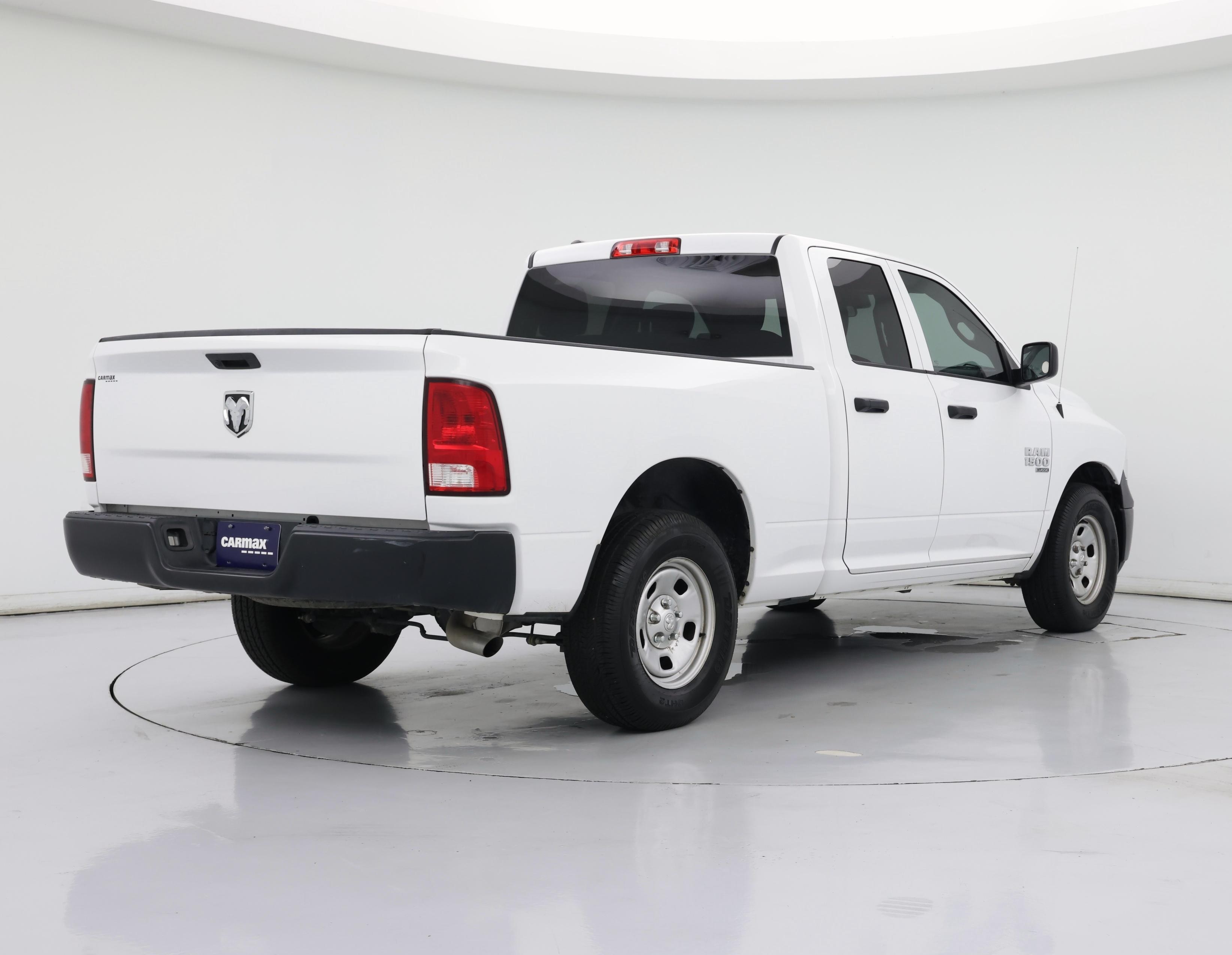 Thumbnail: 2021 RAM 1500 Classic - 8