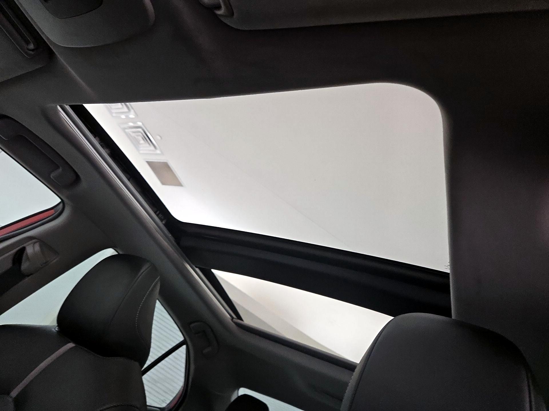 Thumbnail: 2020 Toyota Camry - 20