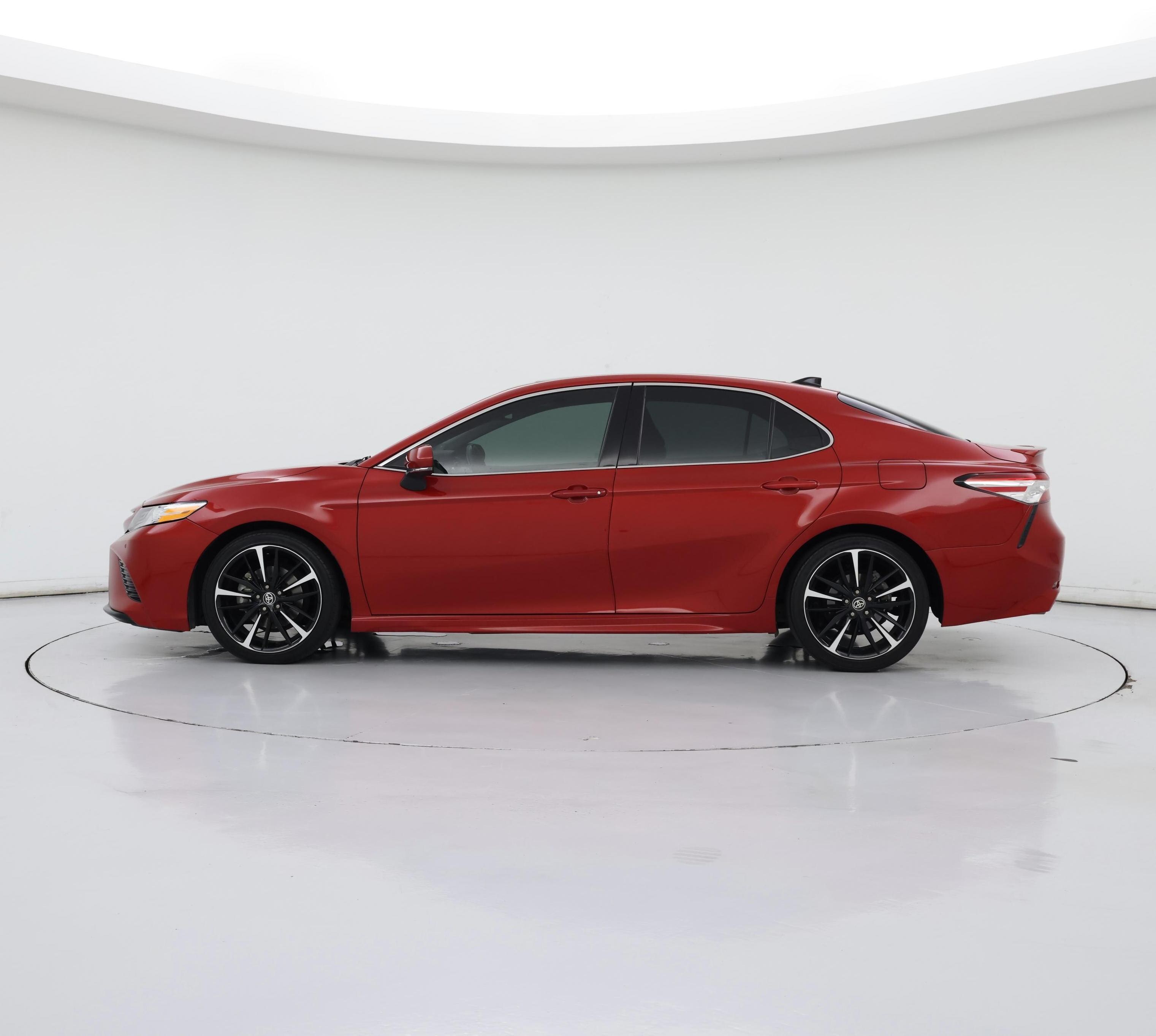 Thumbnail: 2020 Toyota Camry - 3
