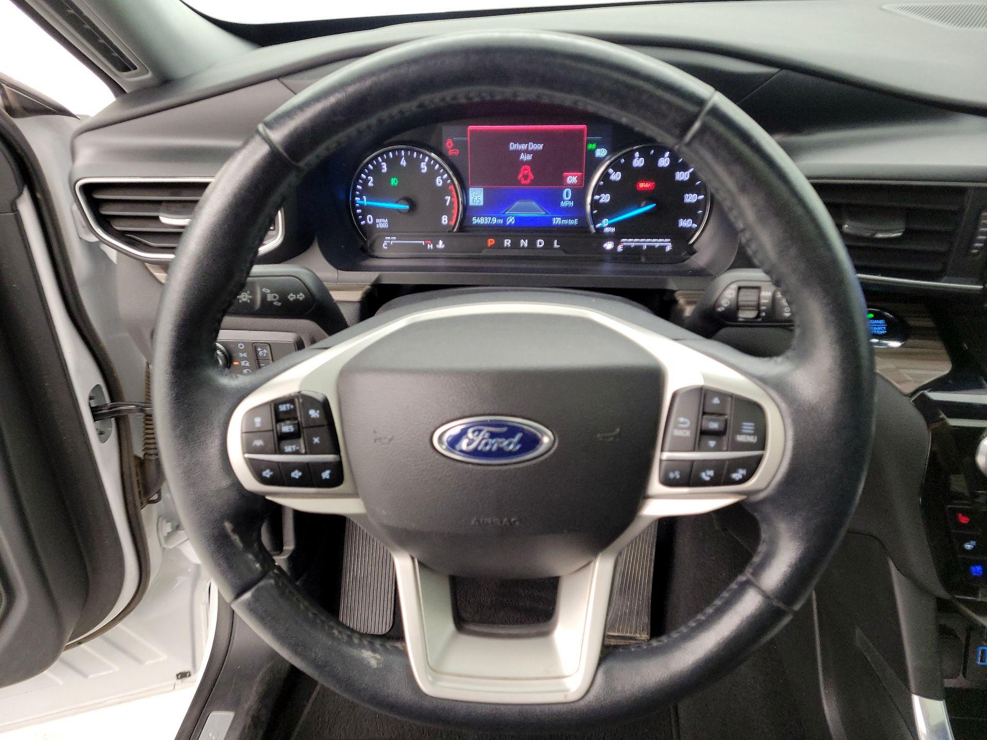 Thumbnail: 2021 Ford Explorer - 10