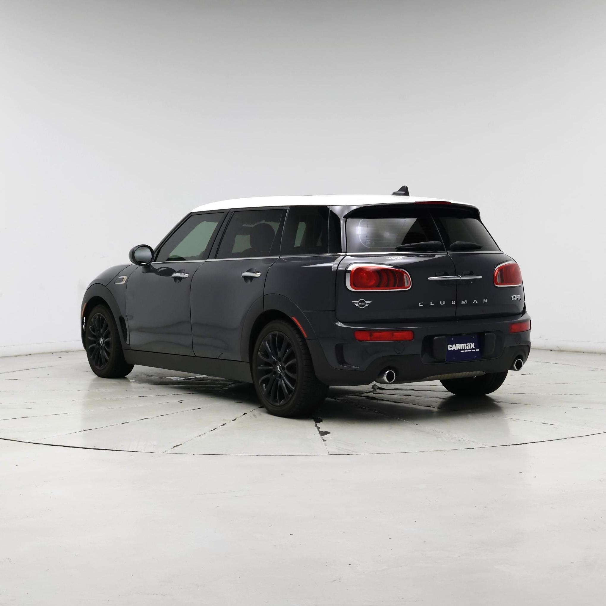 Thumbnail: 2019 MINI Cooper Clubman - 2