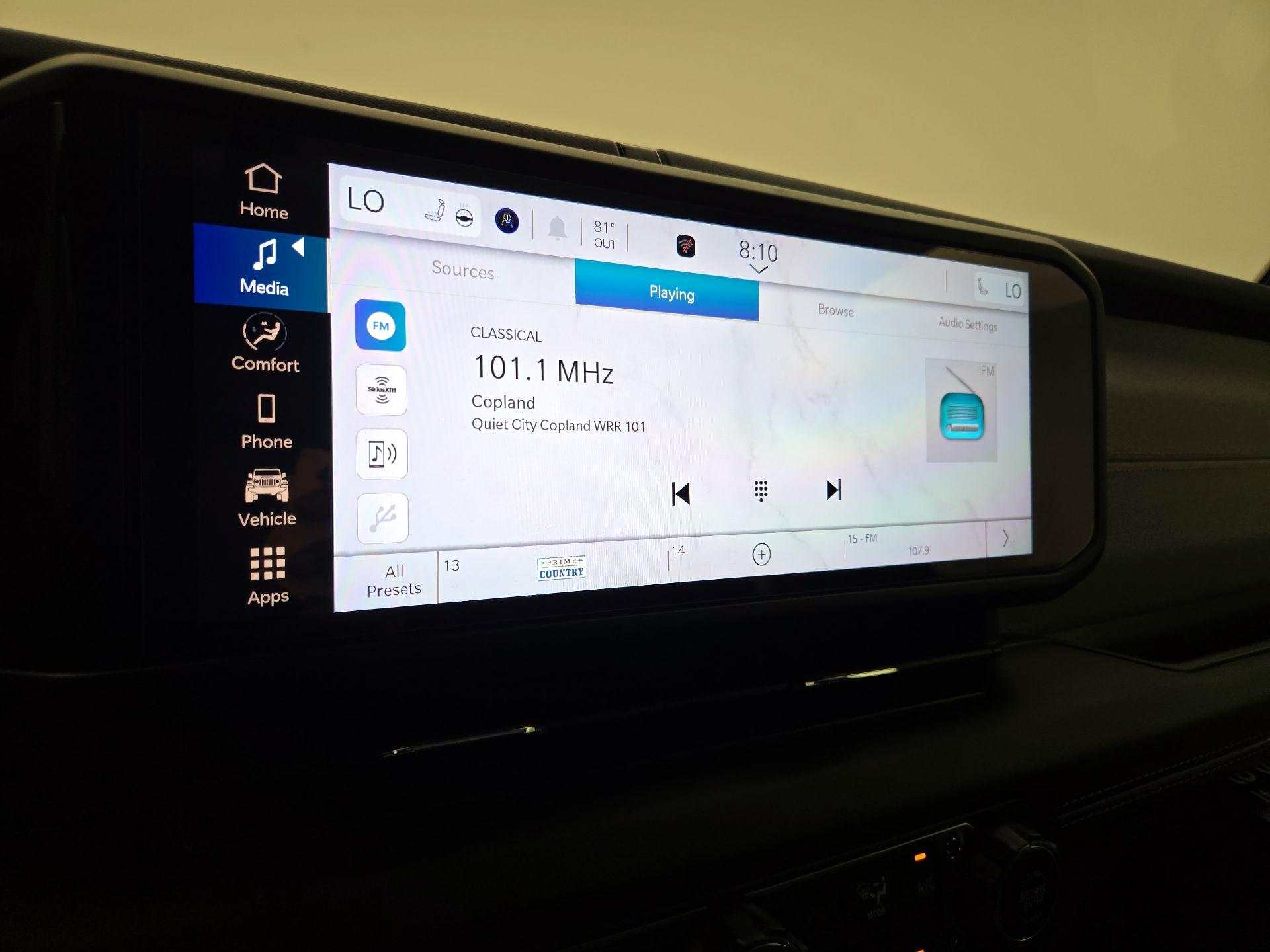 Thumbnail: 2024 Jeep Wrangler - 15