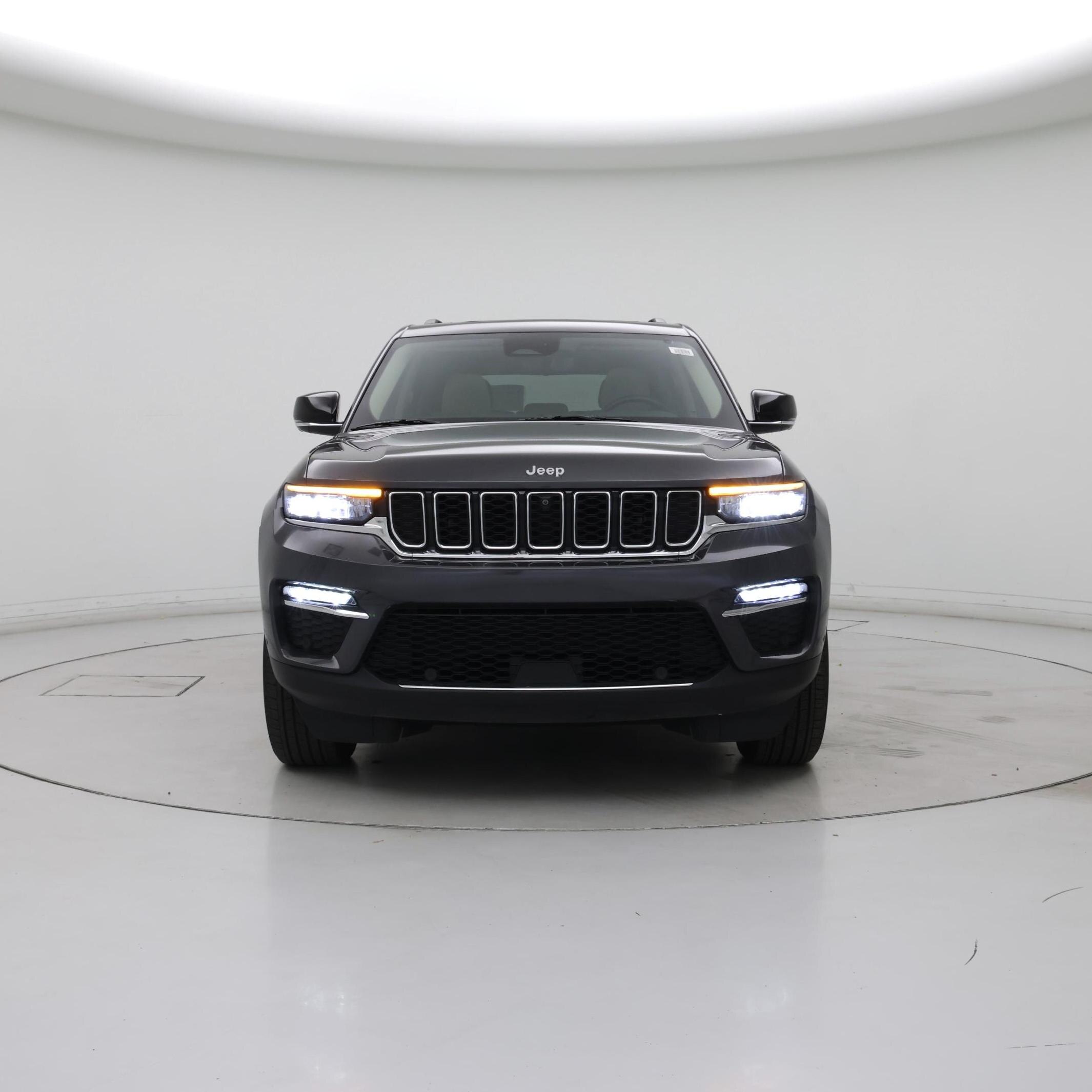 Thumbnail: 2022 Jeep Grand Cherokee - 5