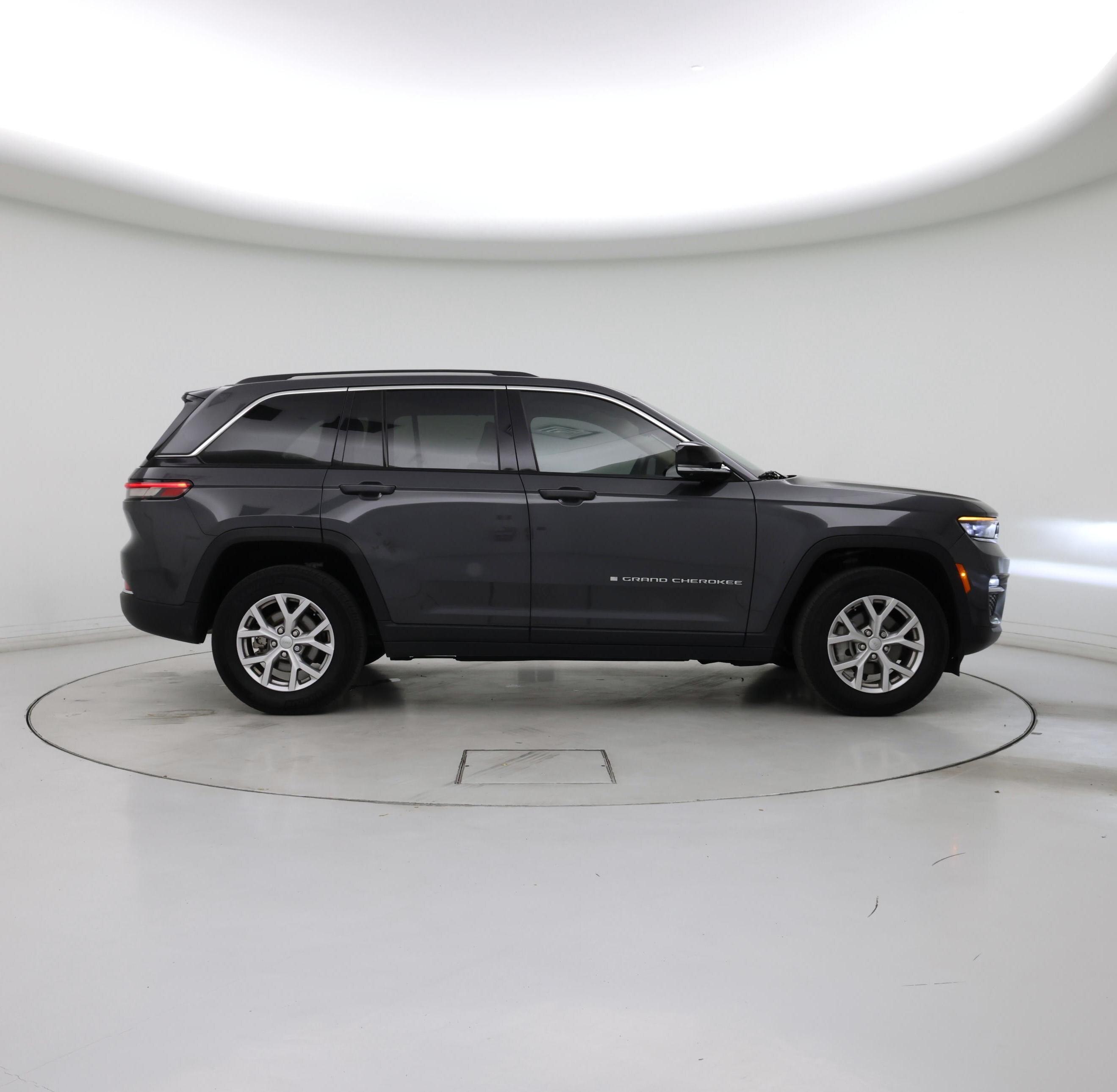 Thumbnail: 2022 Jeep Grand Cherokee - 7