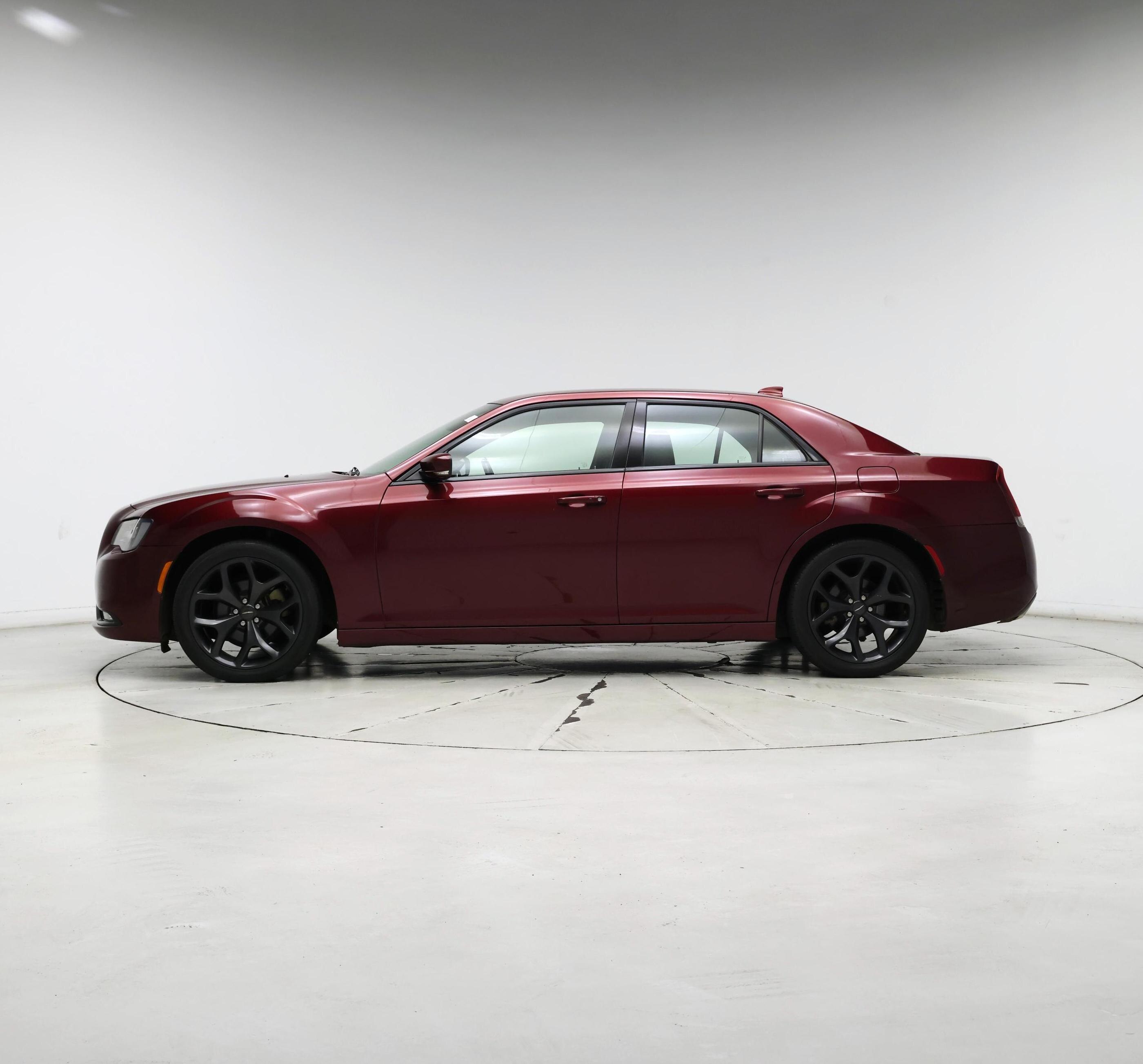 Thumbnail: 2021 Chrysler 300 - 3