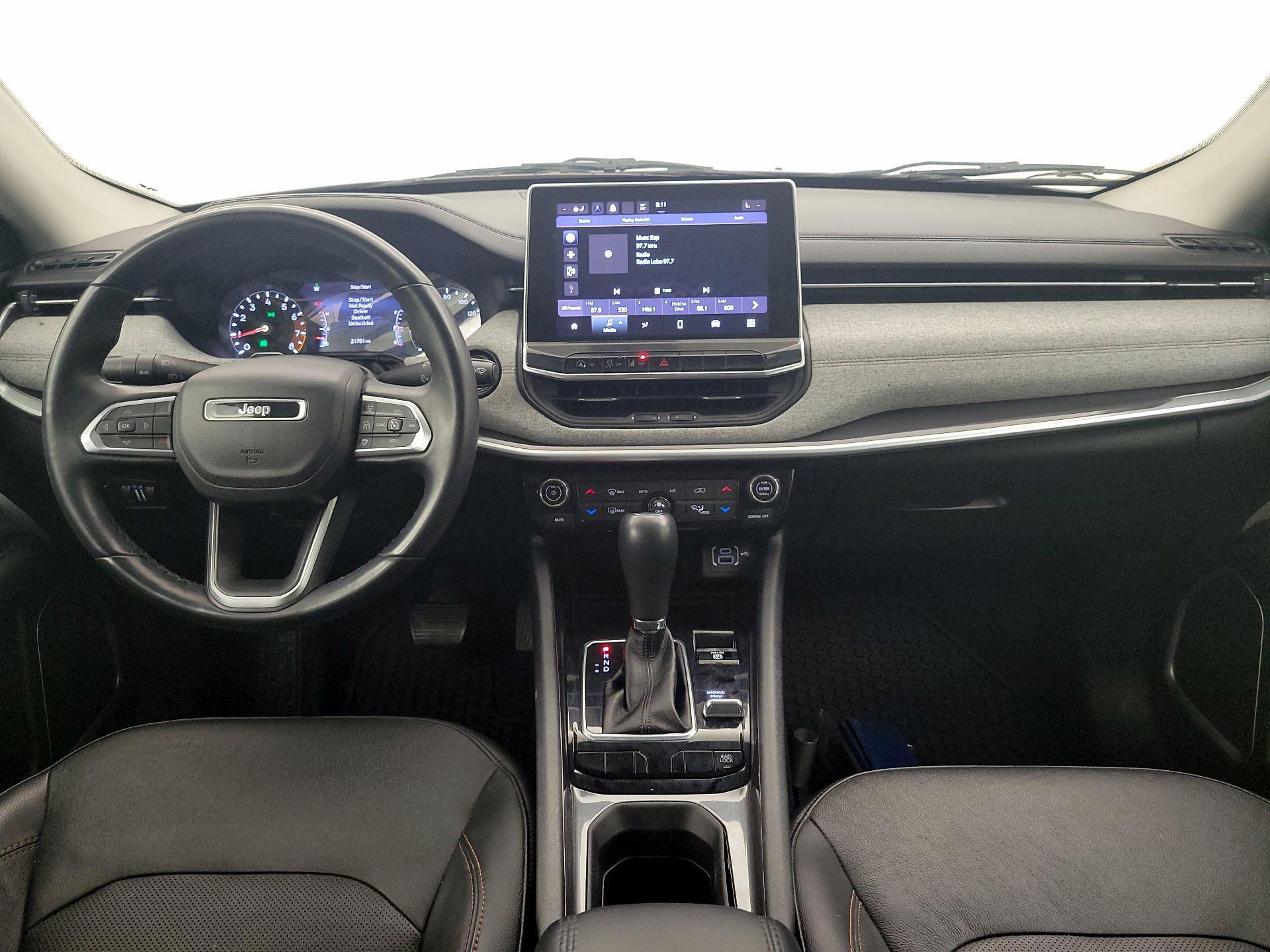 Thumbnail: 2022 Jeep Compass - 9