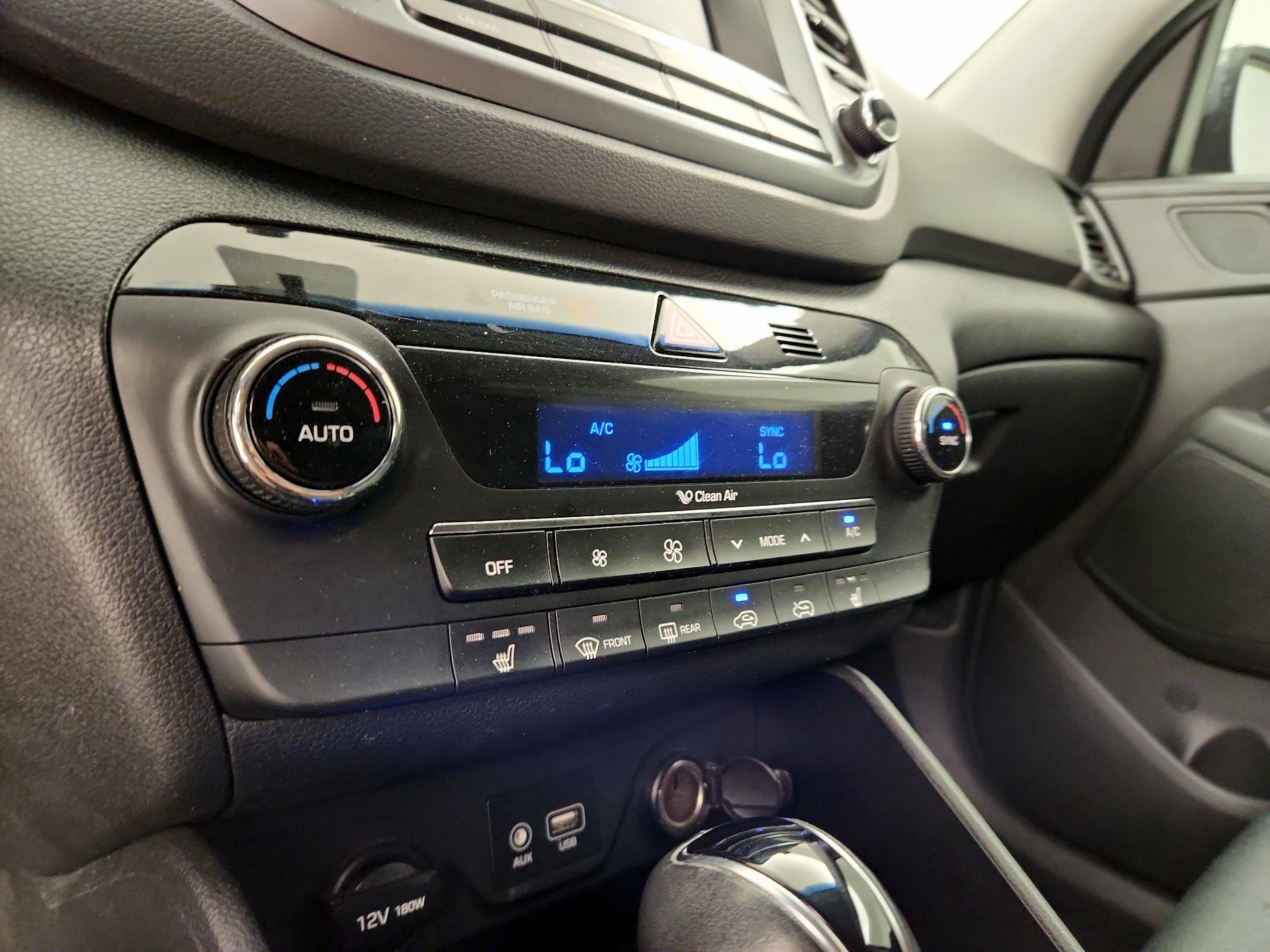 Thumbnail: 2018 Hyundai Tucson - 16