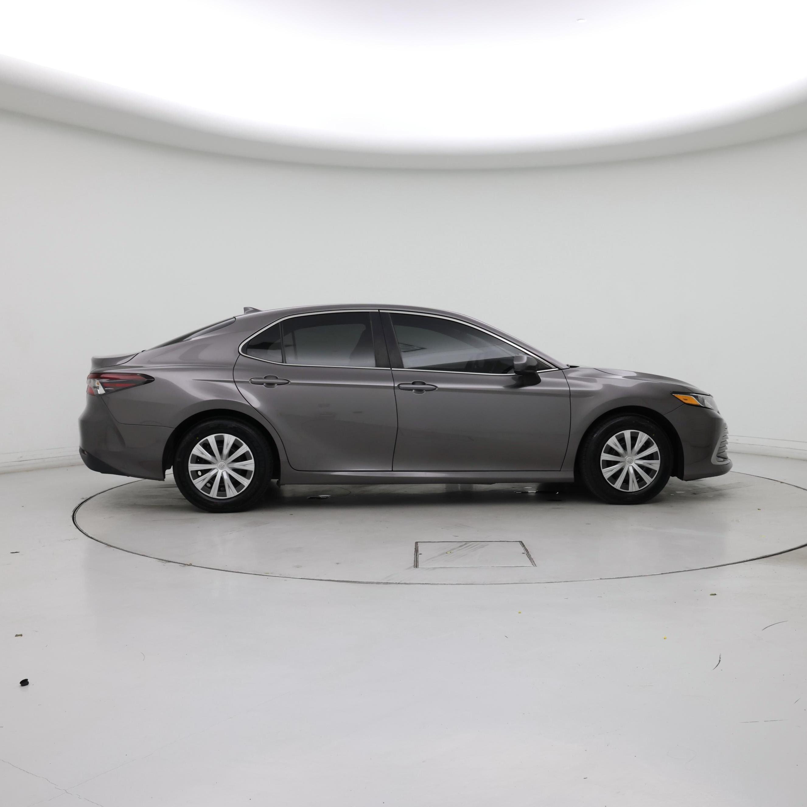 Thumbnail: 2022 Toyota Camry - 7