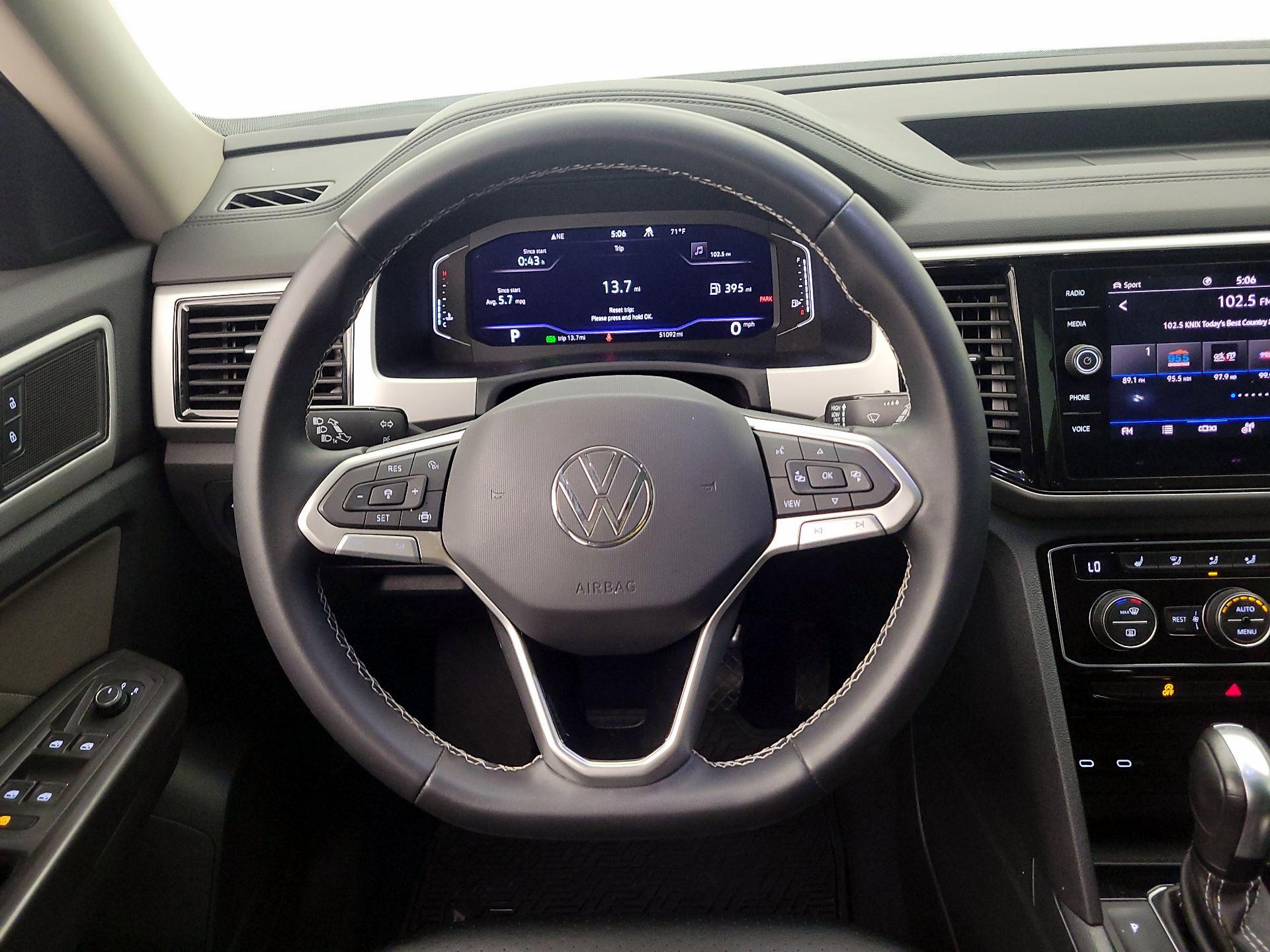 Thumbnail: 2022 Volkswagen Atlas - 10