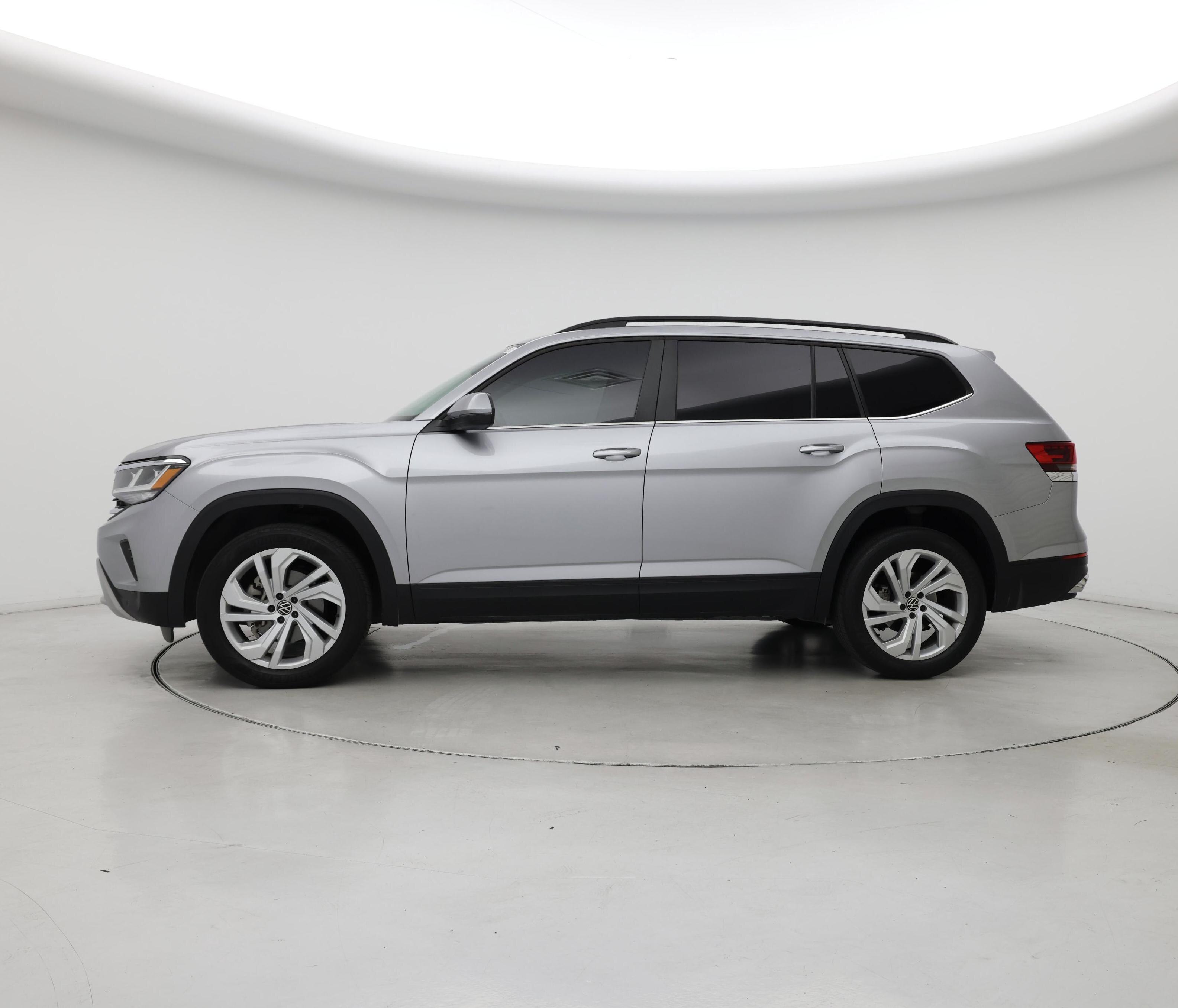 Thumbnail: 2022 Volkswagen Atlas - 3