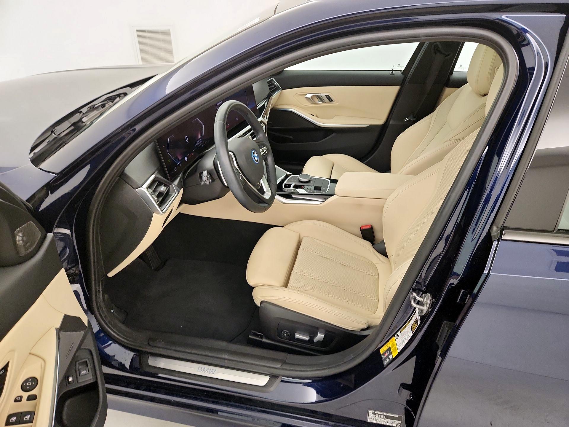 Thumbnail: 2023 BMW 3 Series - 11