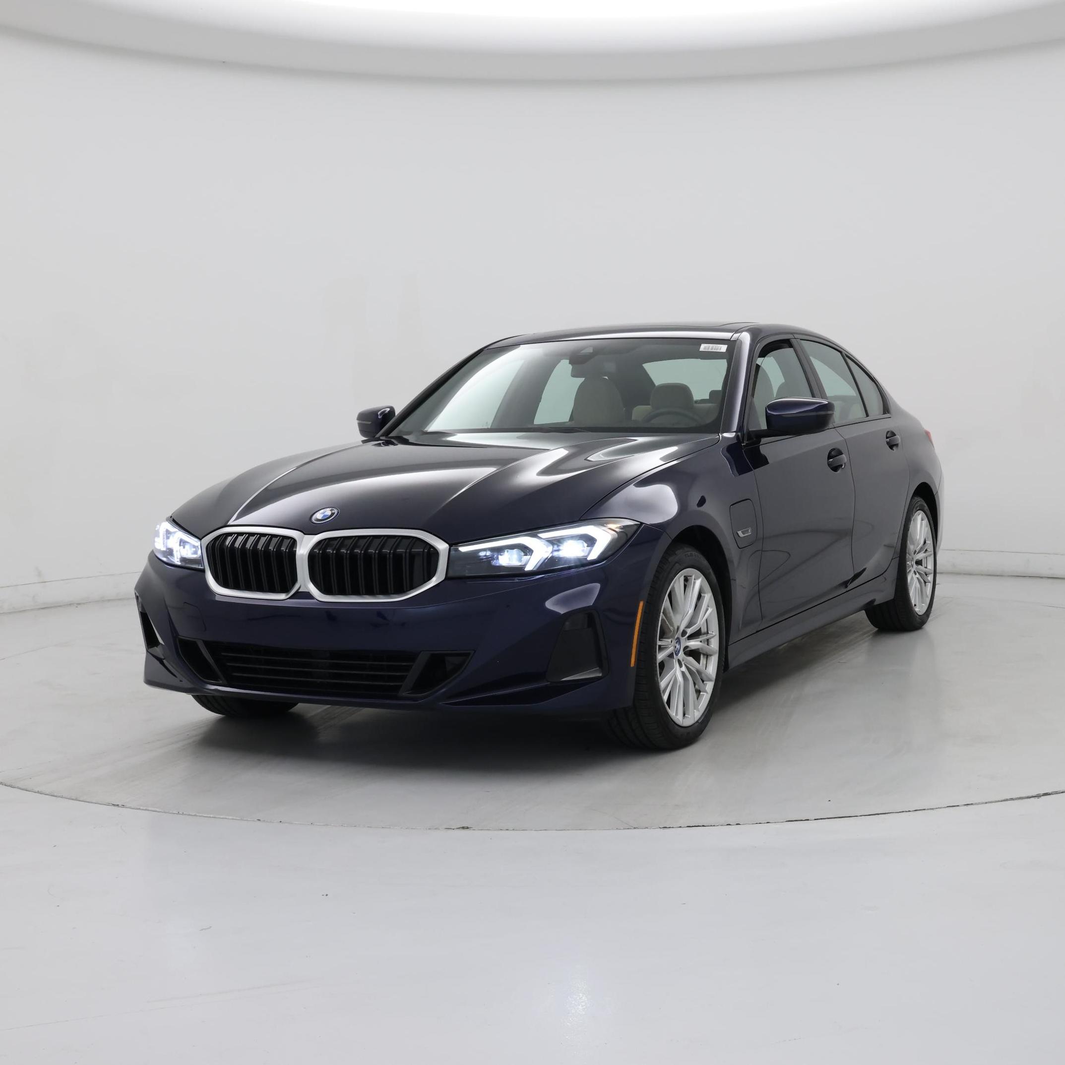 Thumbnail: 2023 BMW 3 Series - 4