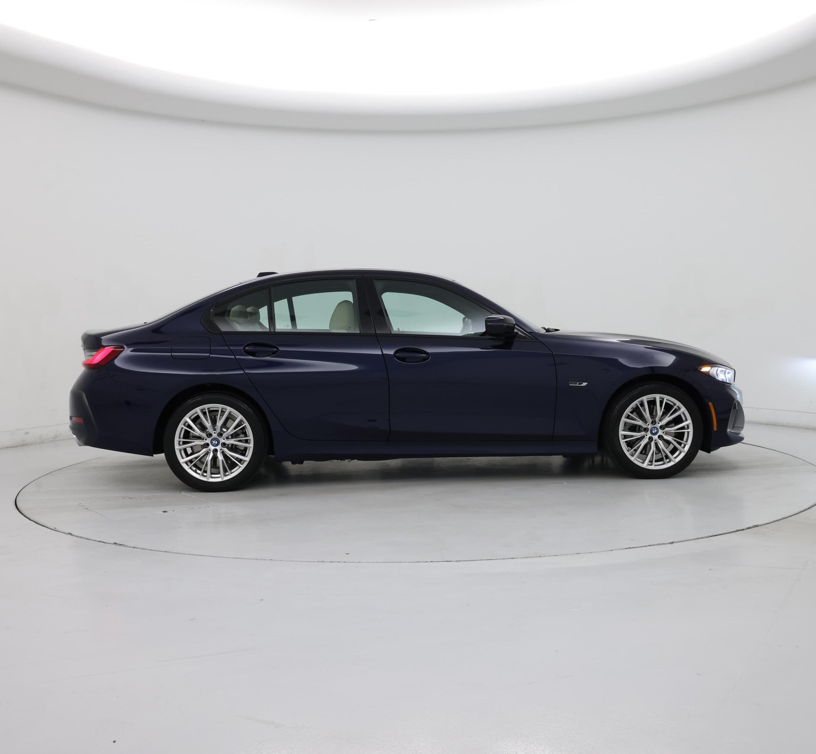 Thumbnail: 2023 BMW 3 Series - 7