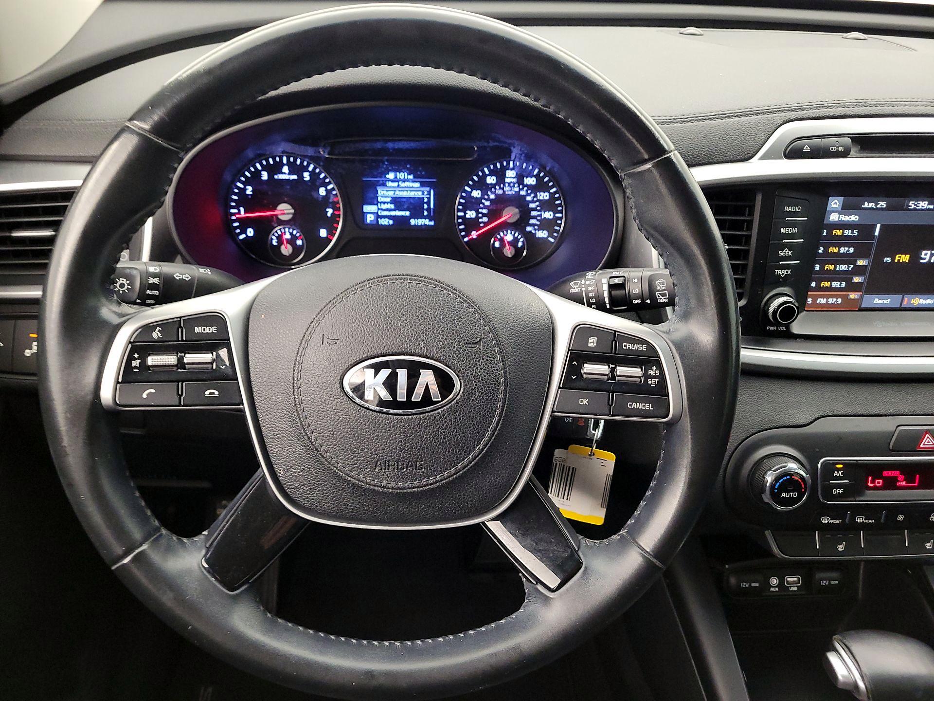 Thumbnail: 2019 Kia Sorento - 10