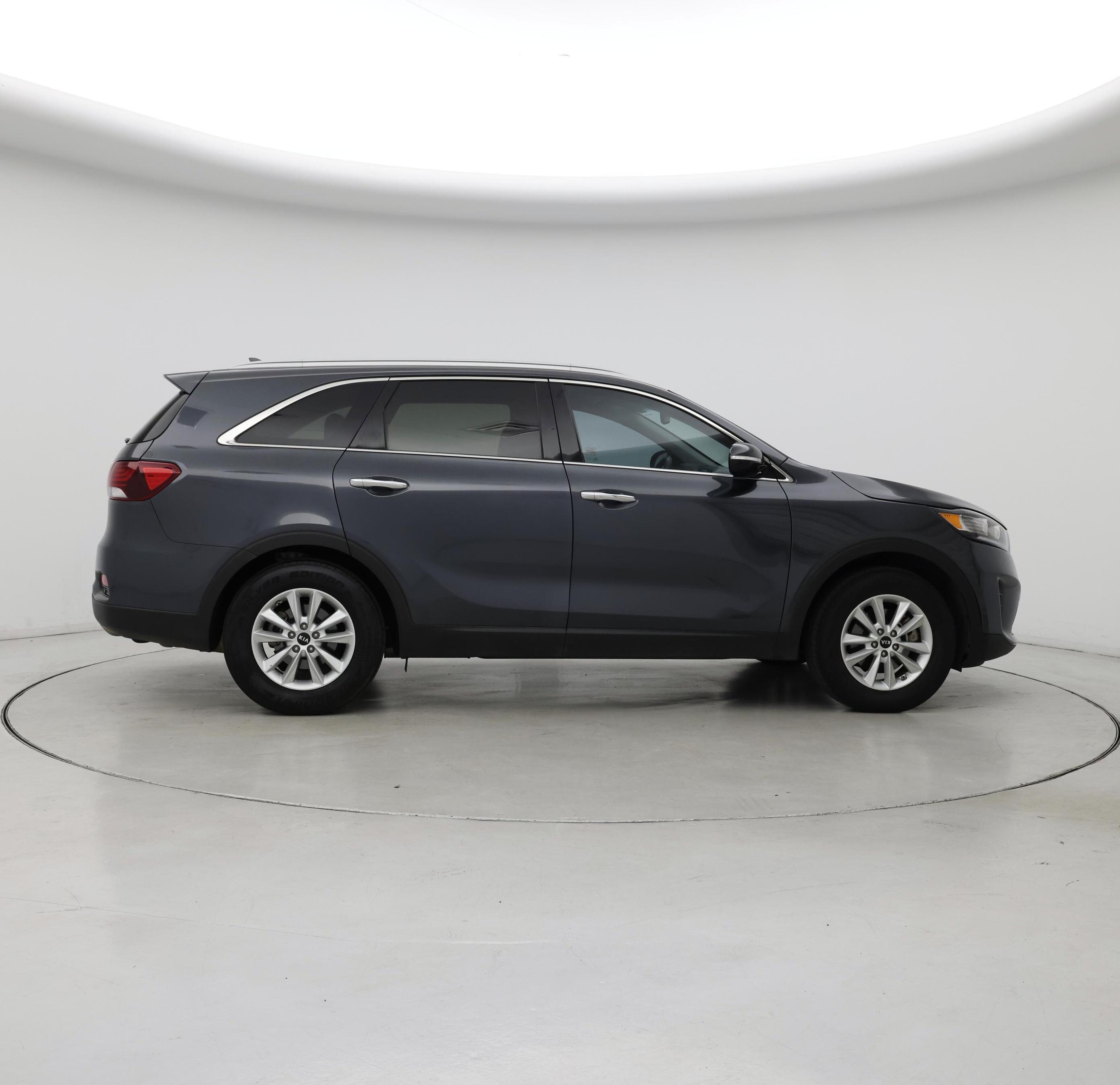 Thumbnail: 2019 Kia Sorento - 7