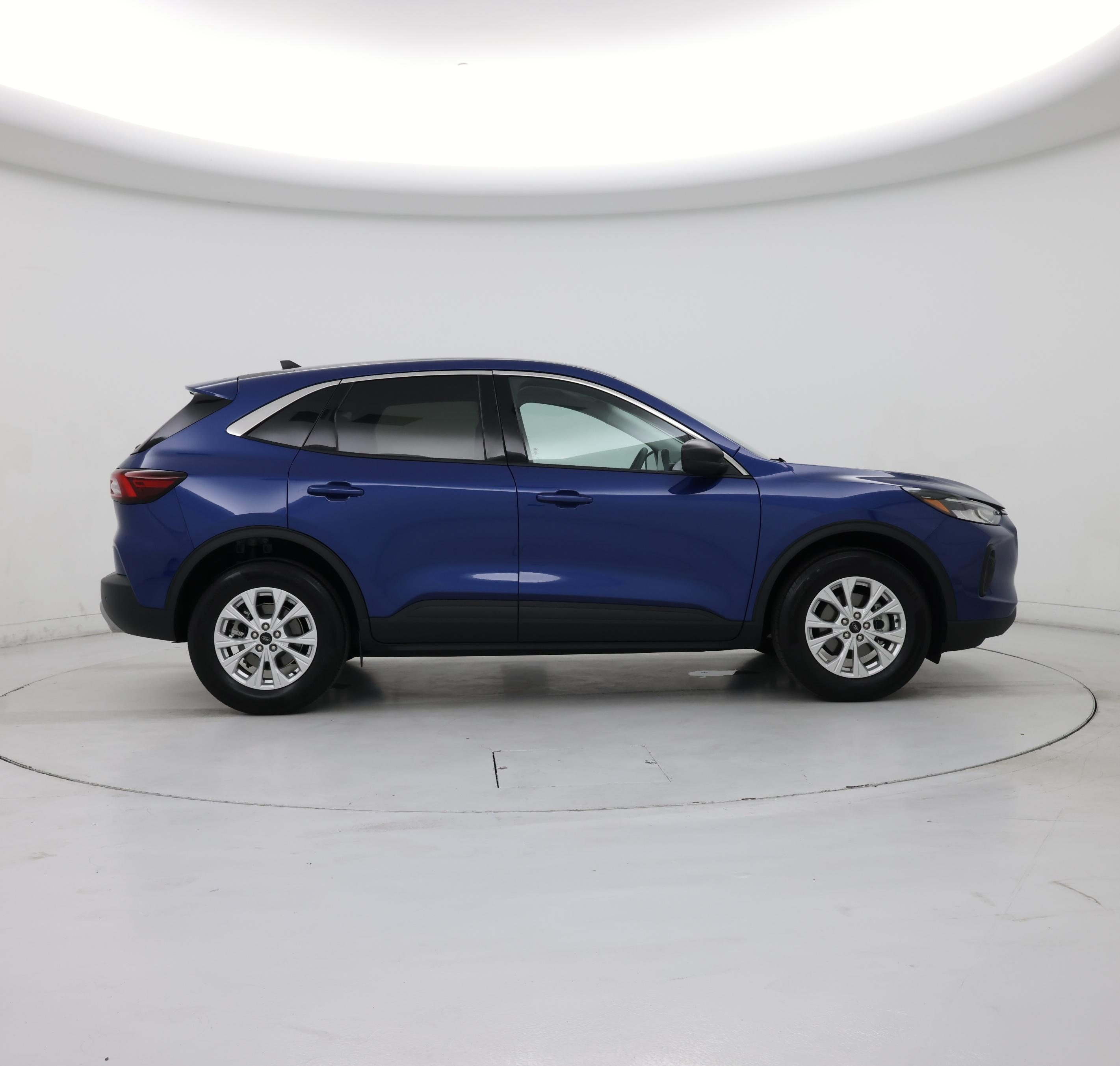 Thumbnail: 2023 Ford Escape - 7