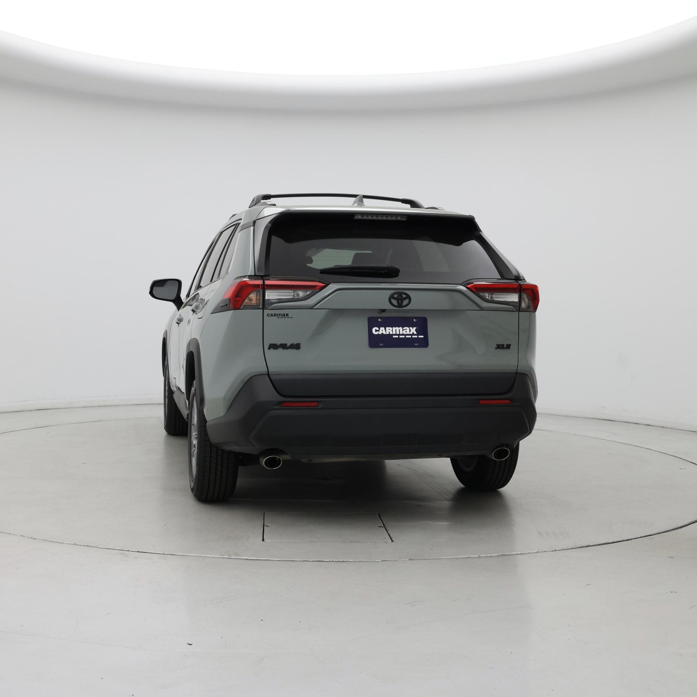 Thumbnail: 2022 Toyota RAV4 - 6