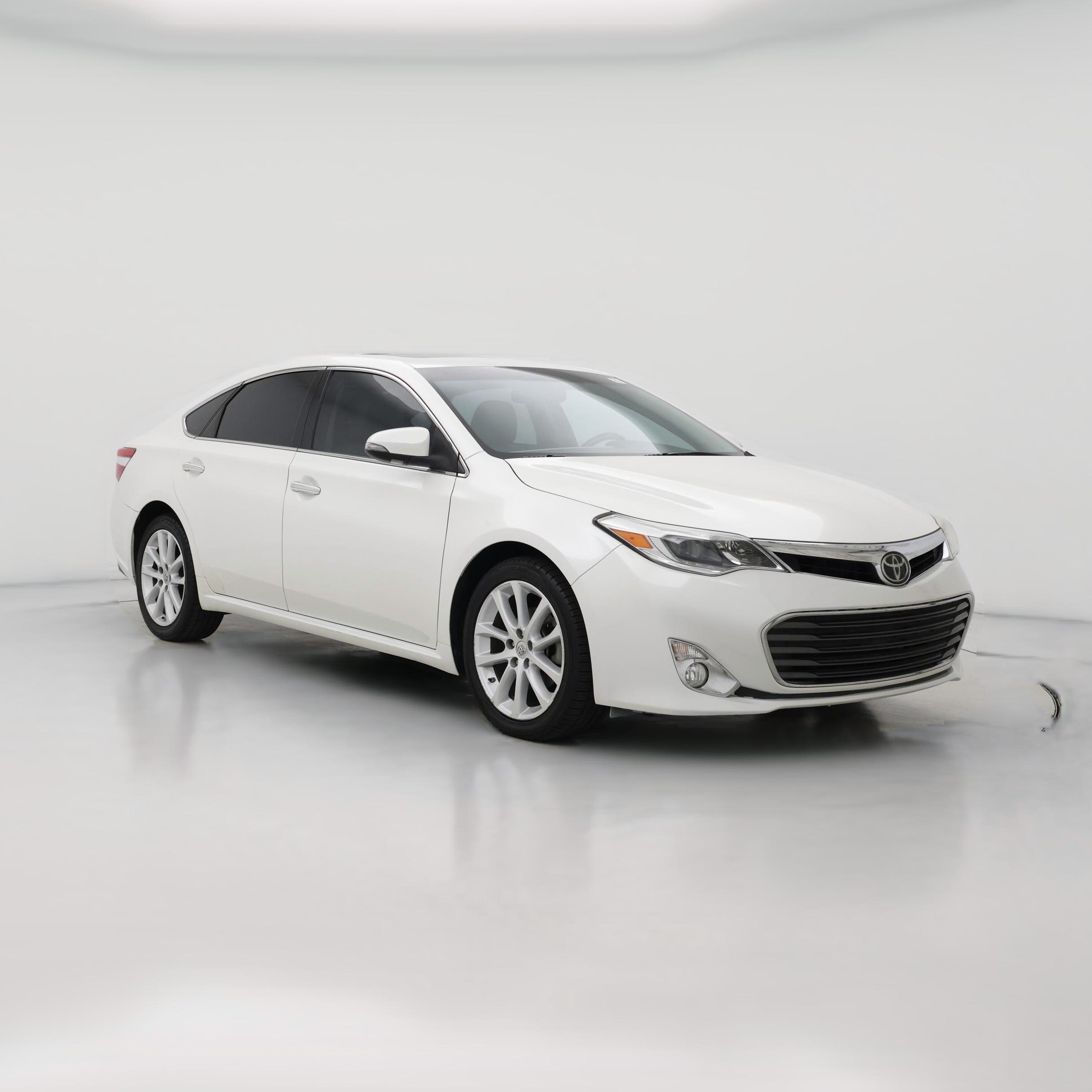 Thumbnail: 2013 Toyota Avalon - 1