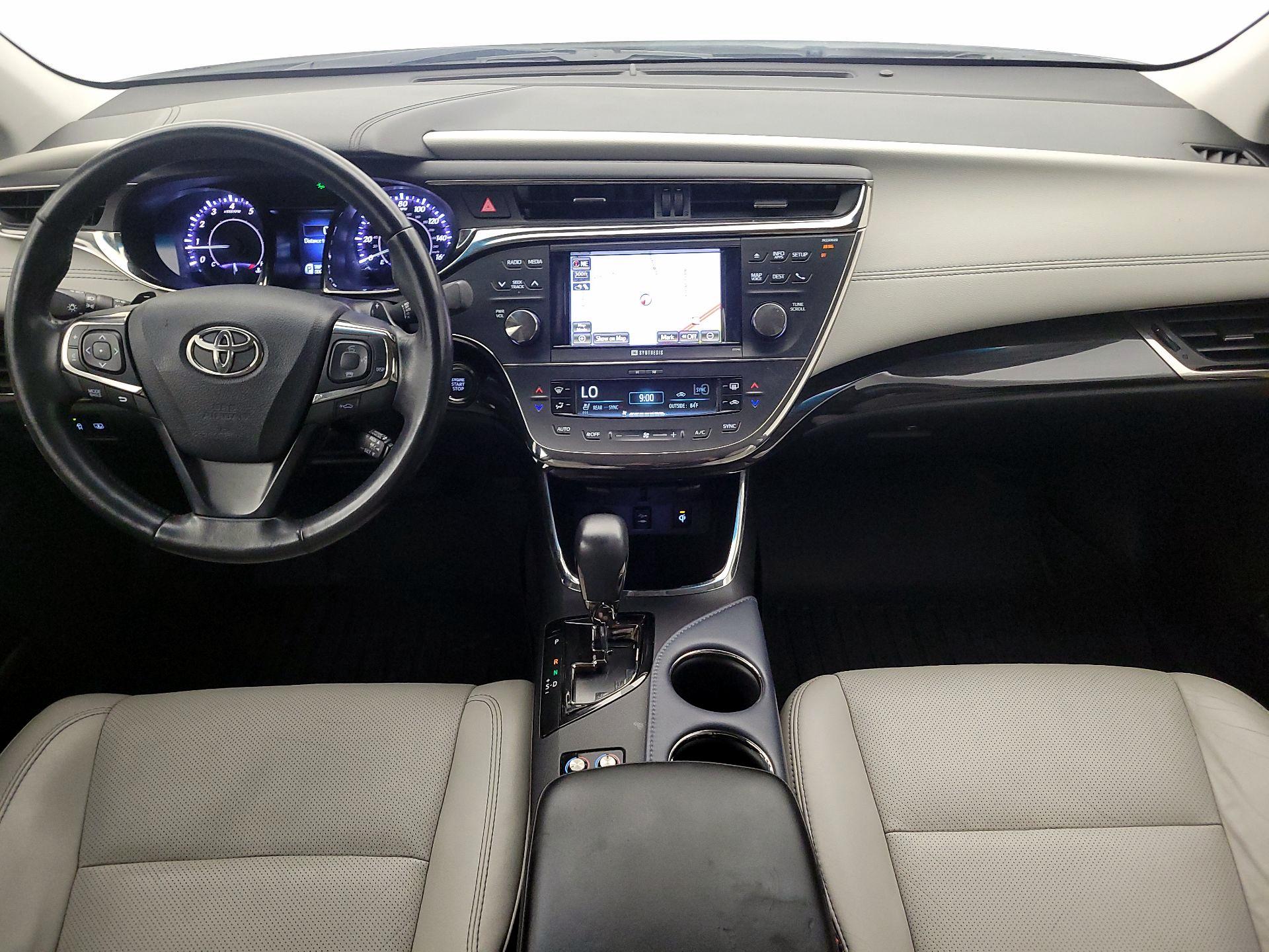 Thumbnail: 2013 Toyota Avalon - 9