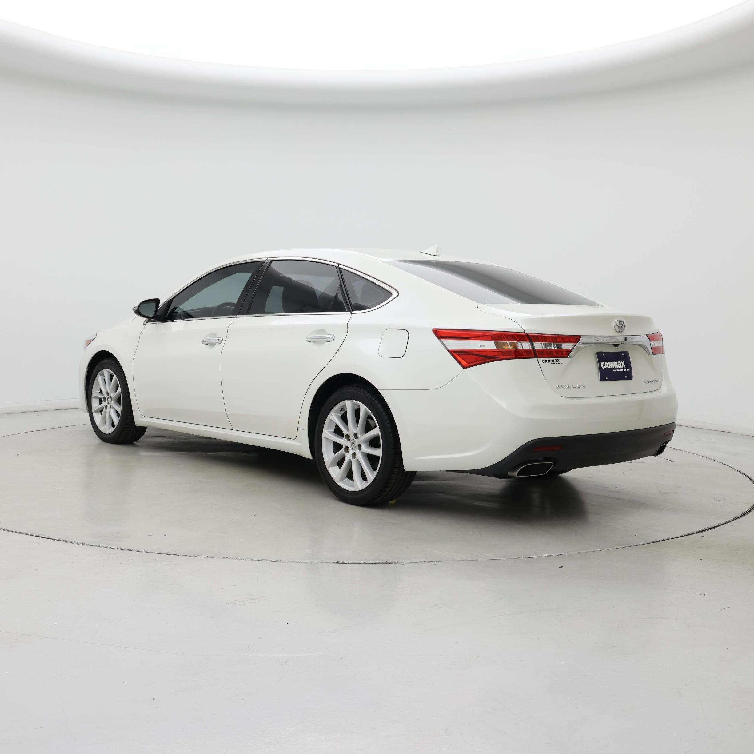 Thumbnail: 2013 Toyota Avalon - 2