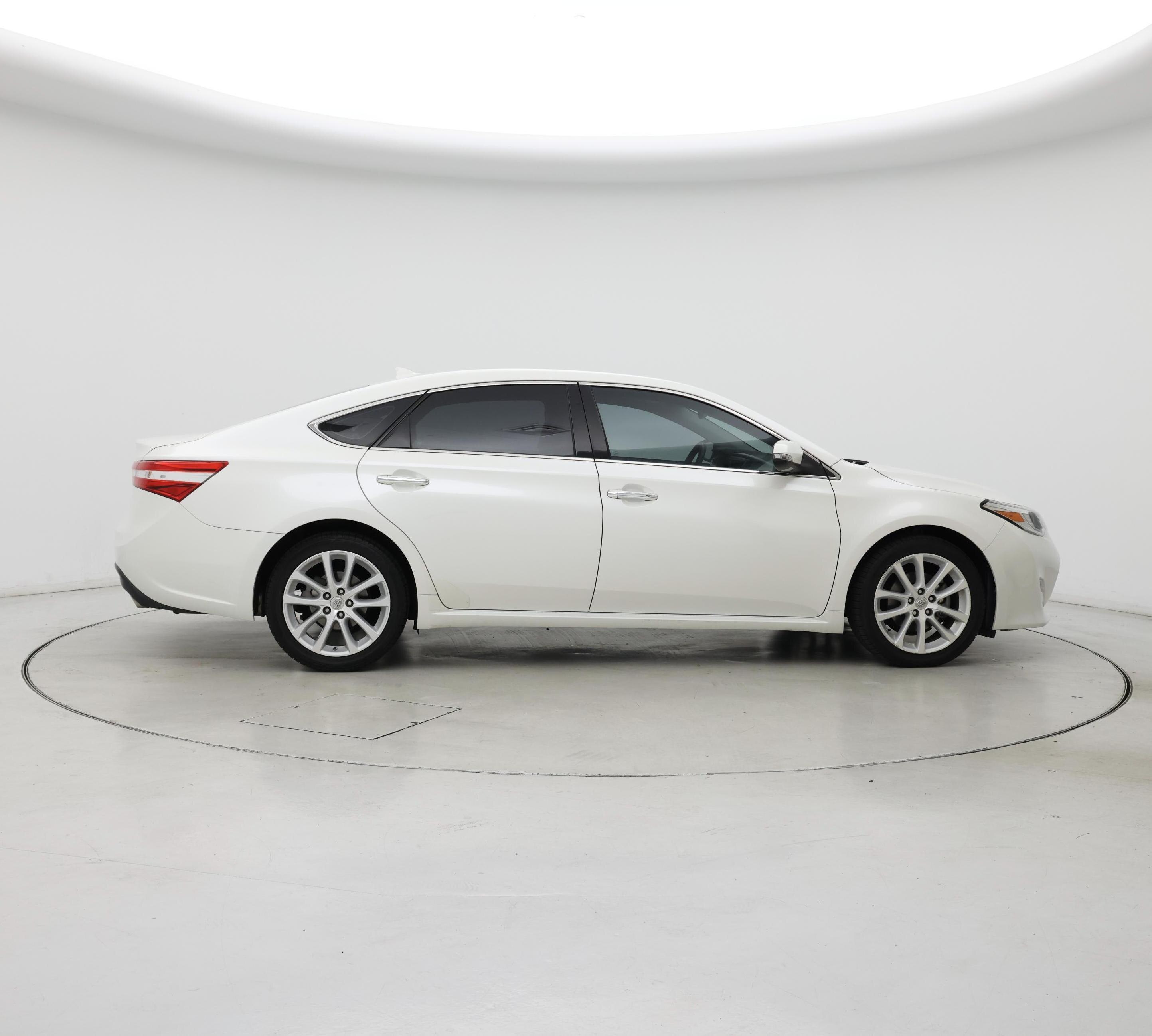 Thumbnail: 2013 Toyota Avalon - 7