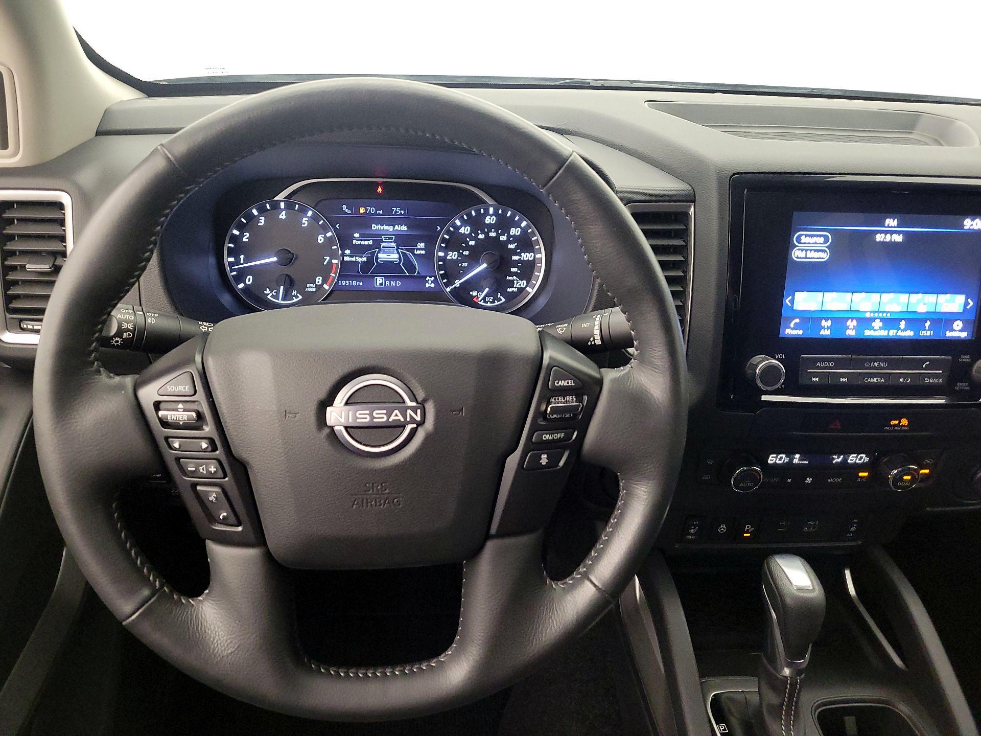 Thumbnail: 2022 Nissan Frontier - 10