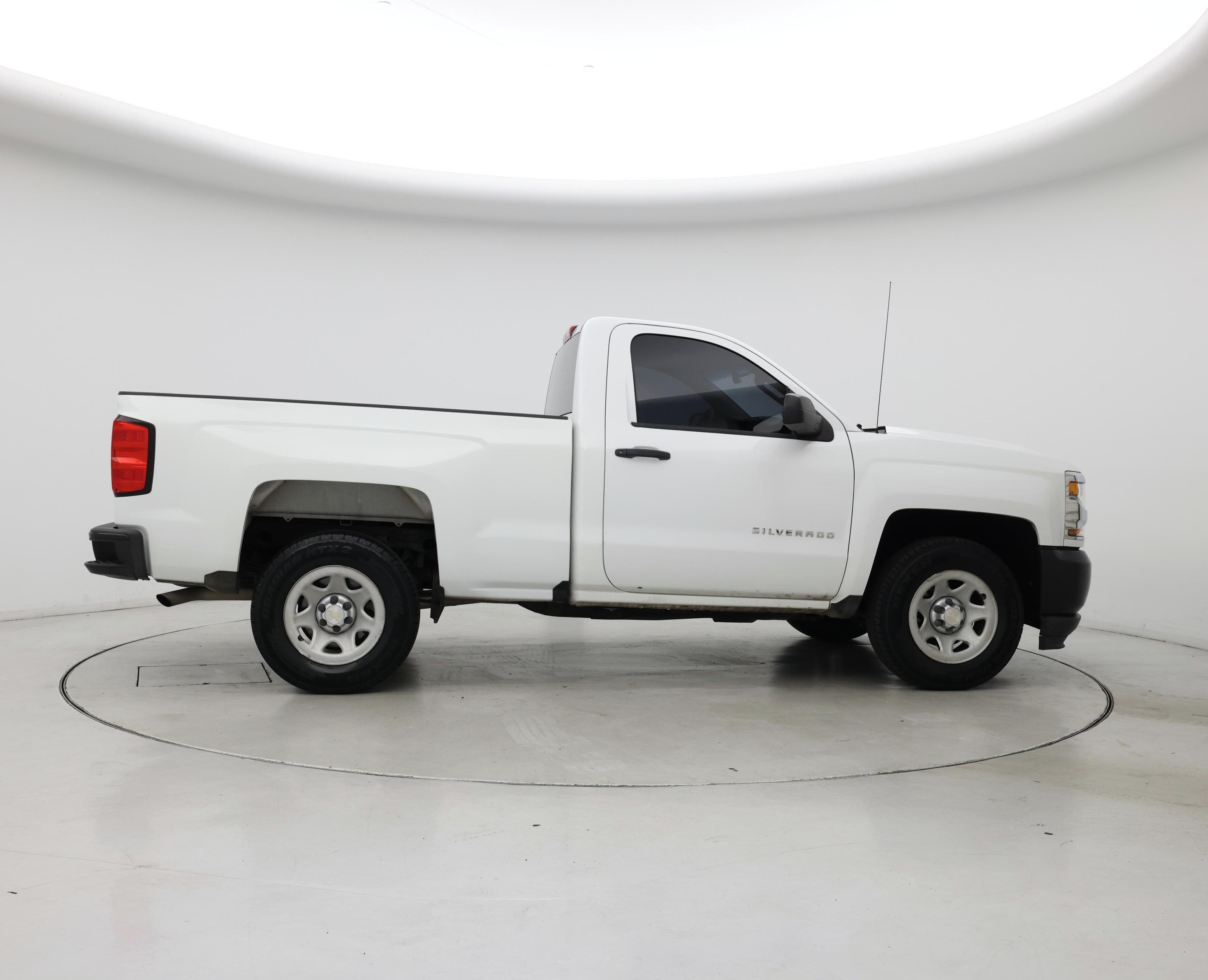 Thumbnail: 2018 Chevrolet Silverado 1500 - 7