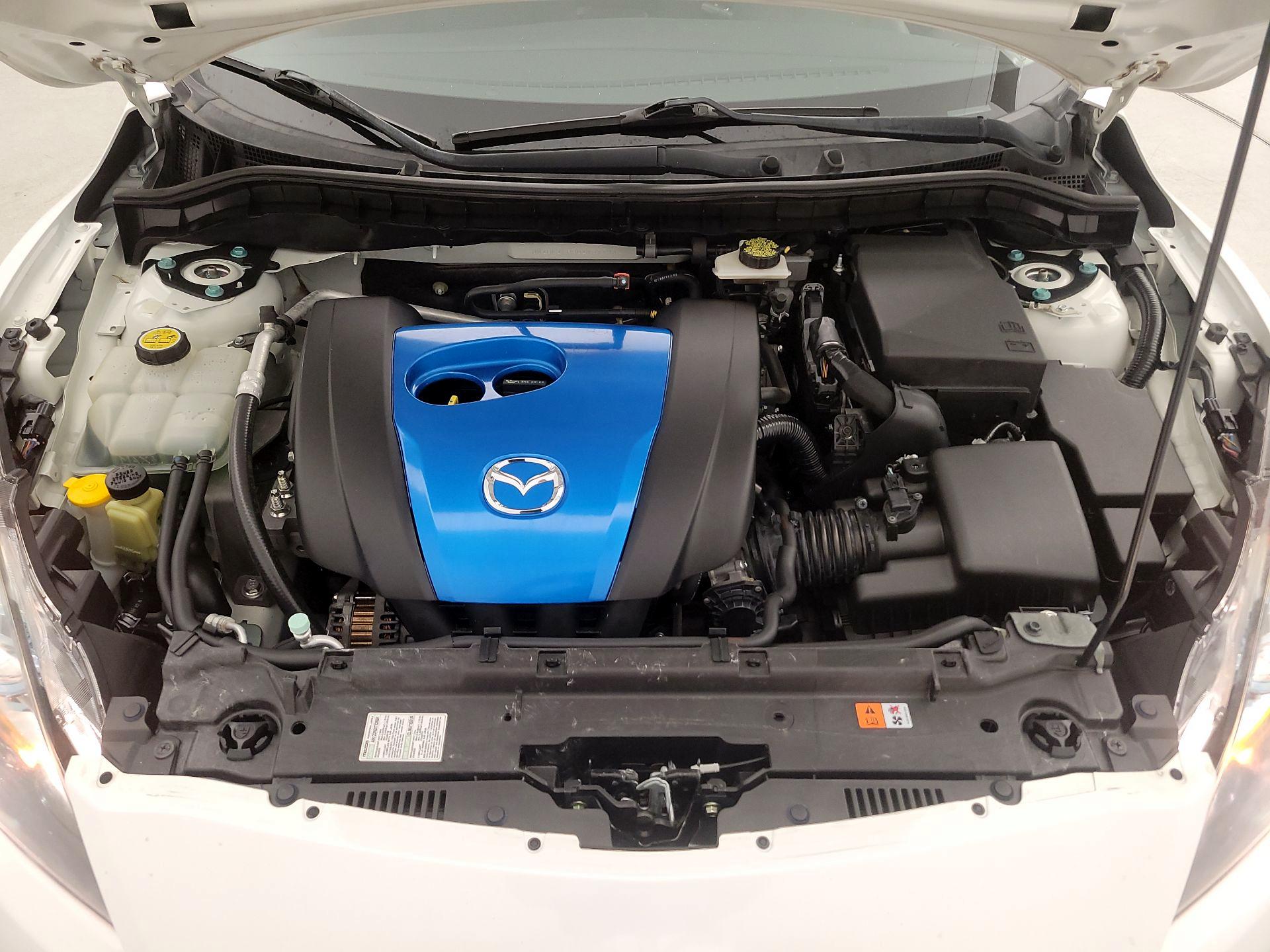 Thumbnail: 2013 Mazda Mazda3 - 18