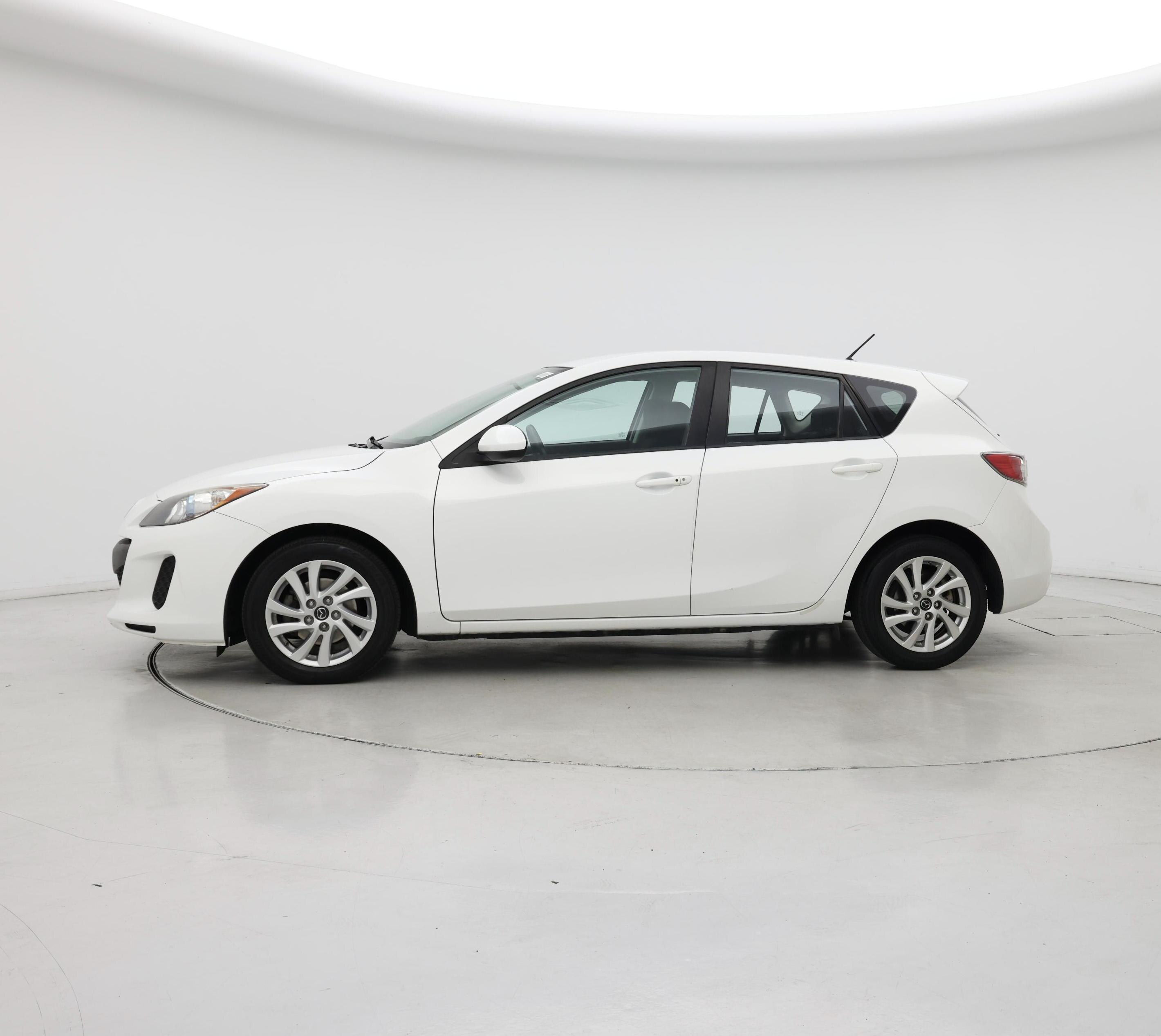 Thumbnail: 2013 Mazda Mazda3 - 3
