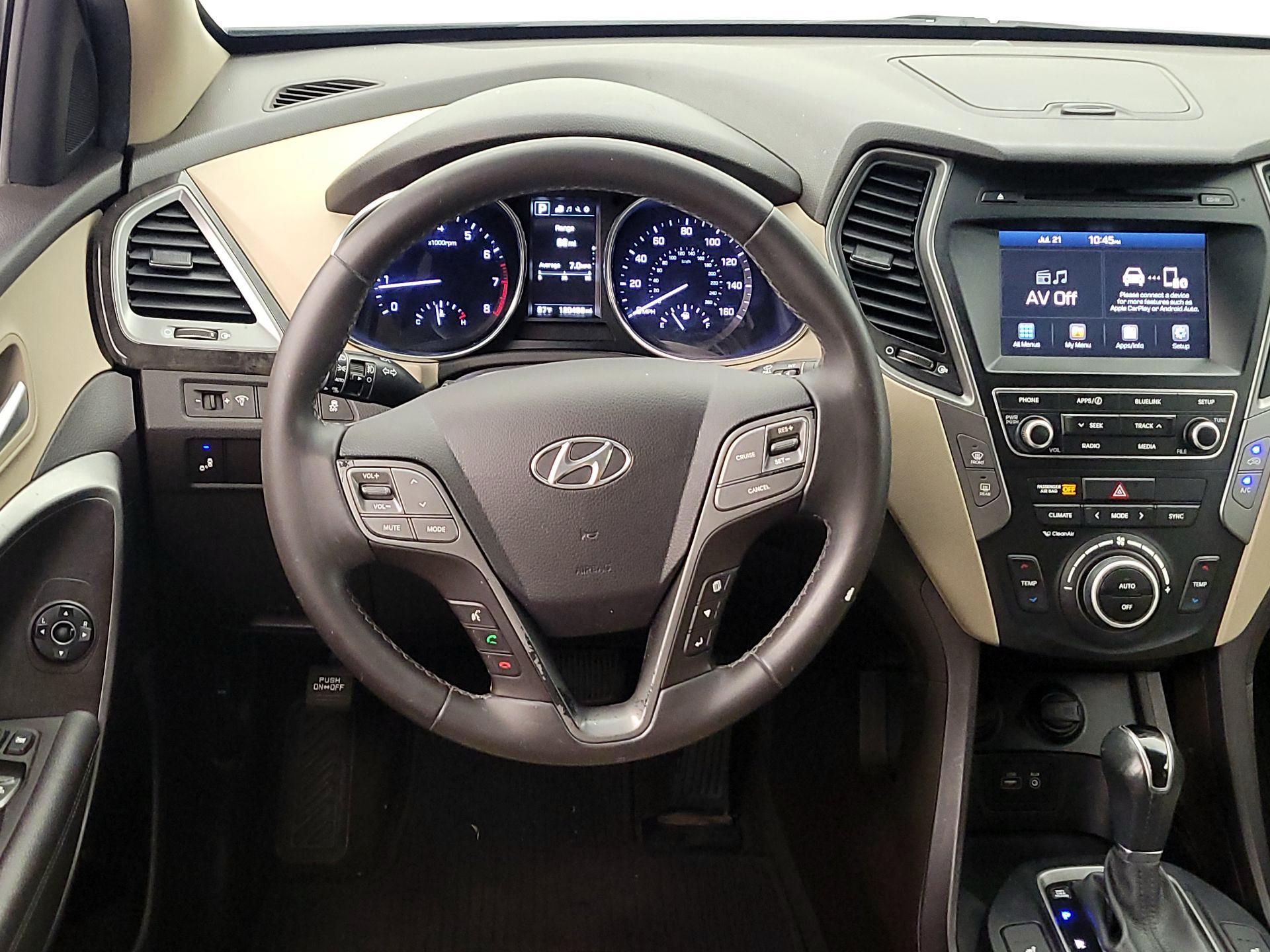 Thumbnail: 2017 Hyundai Santa Fe - 10
