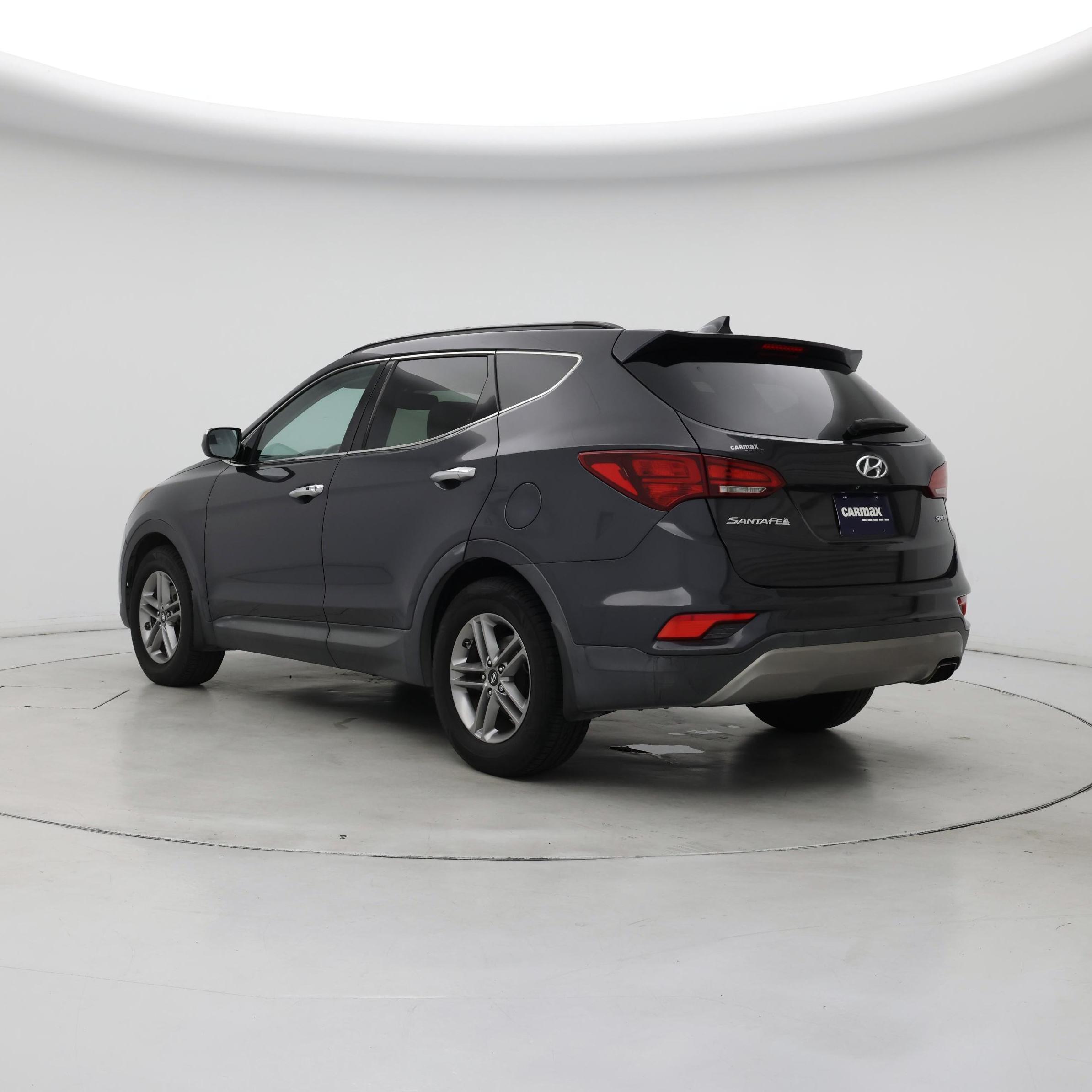 Thumbnail: 2017 Hyundai Santa Fe - 2