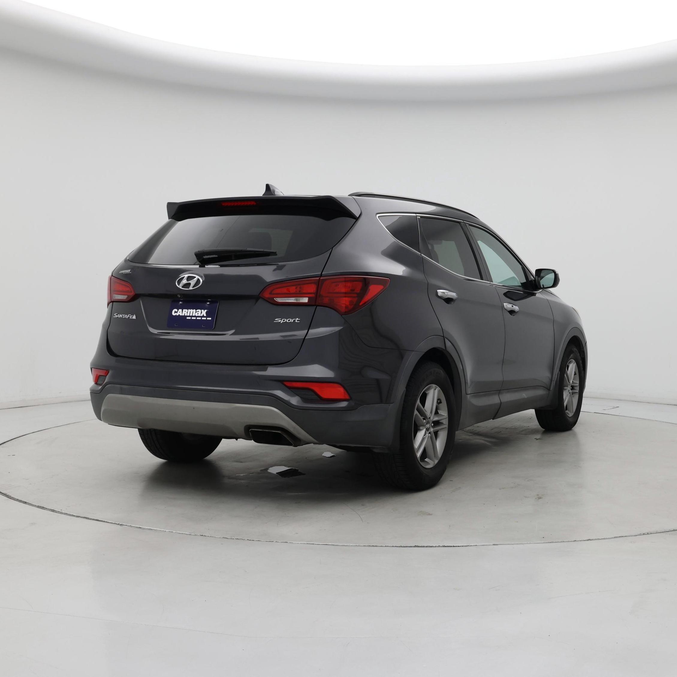 Thumbnail: 2017 Hyundai Santa Fe - 8