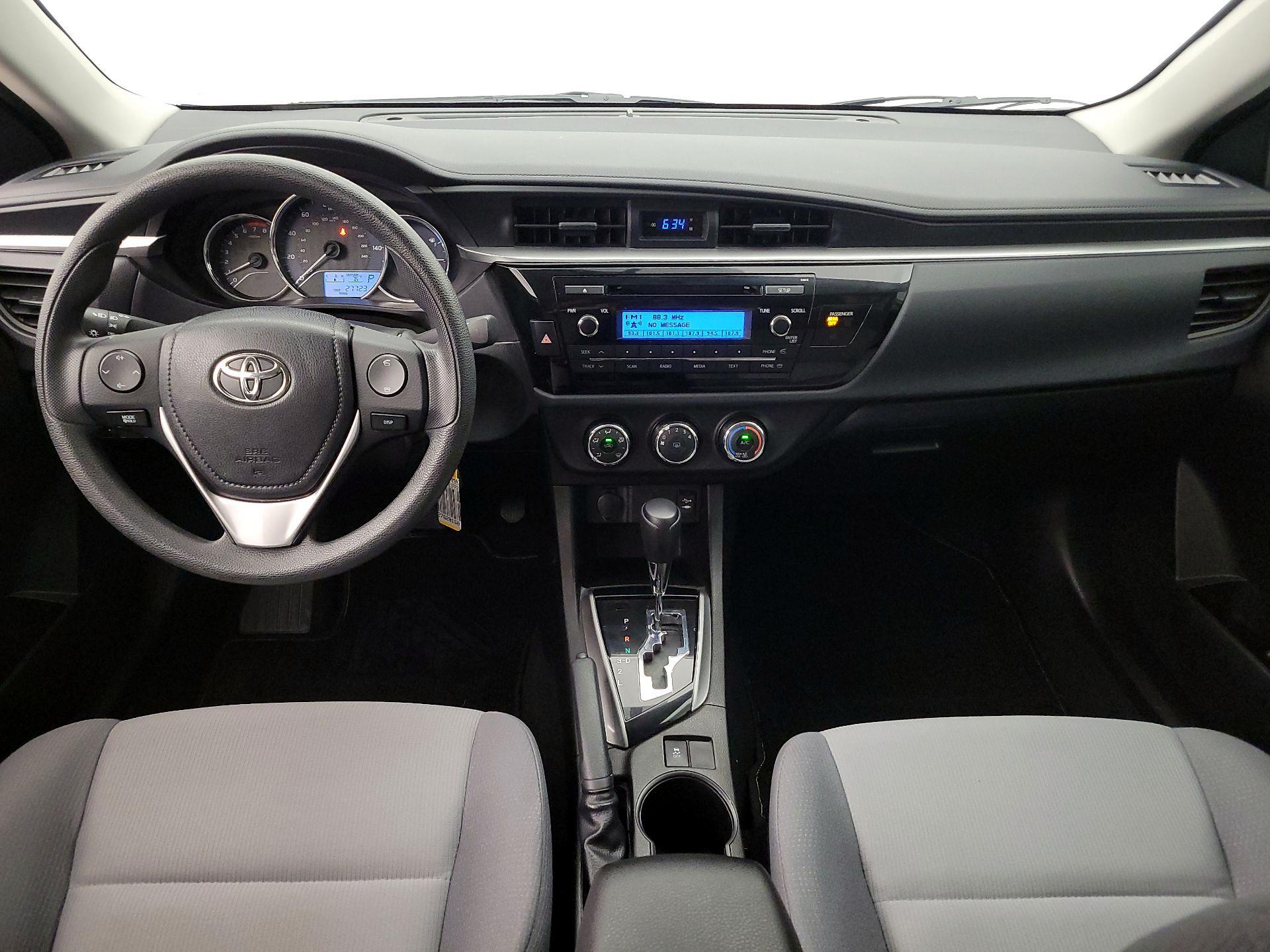 Thumbnail: 2015 Toyota Corolla - 9