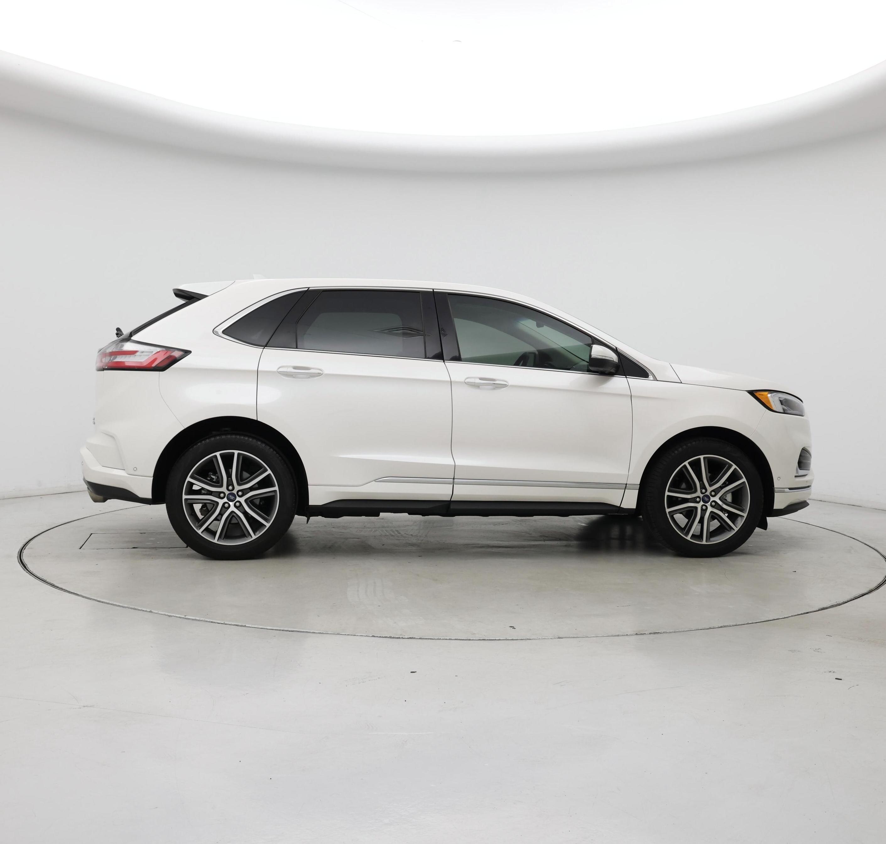 Thumbnail: 2019 Ford Edge - 7