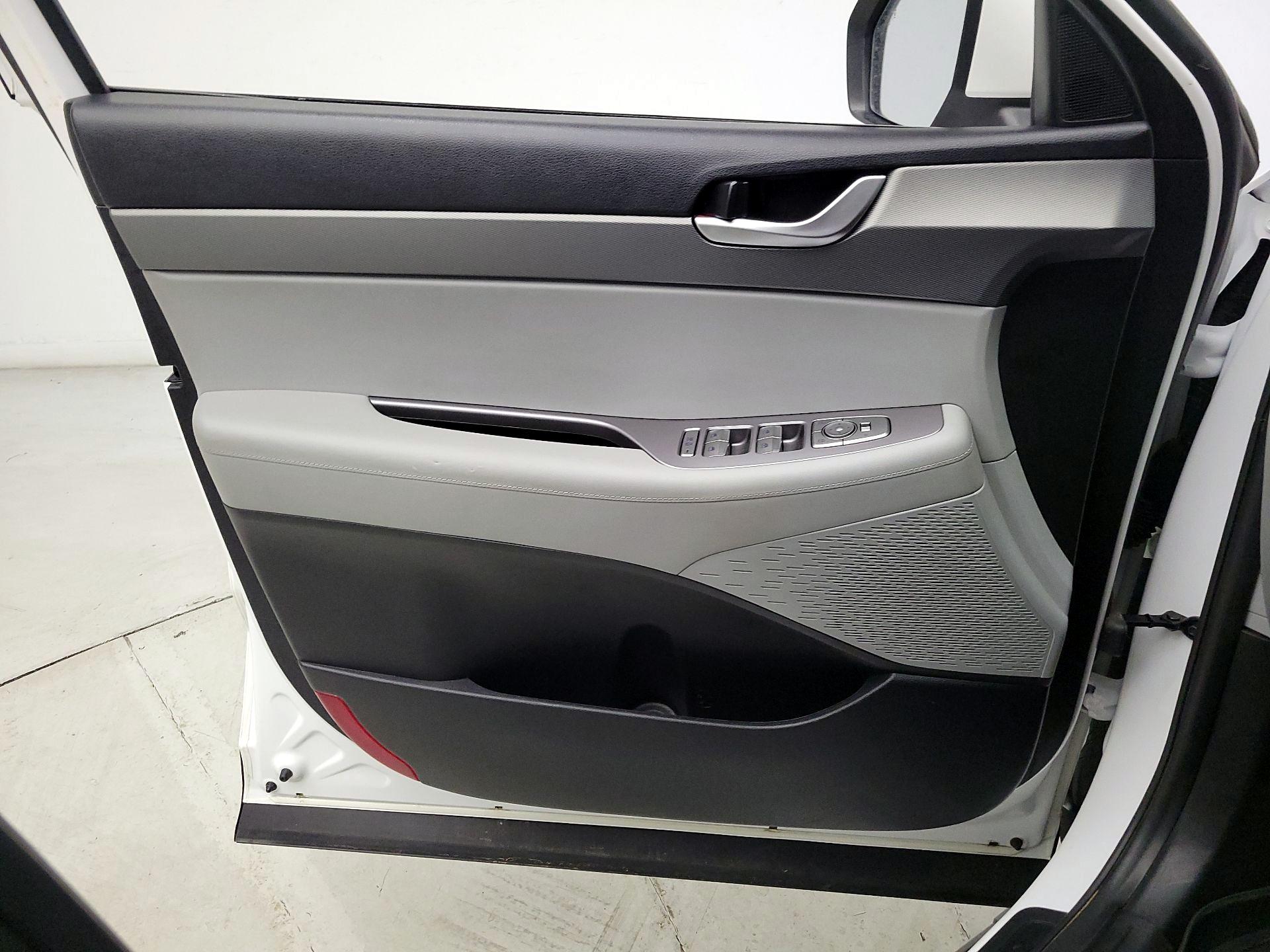 Thumbnail: 2021 Hyundai Palisade - 12