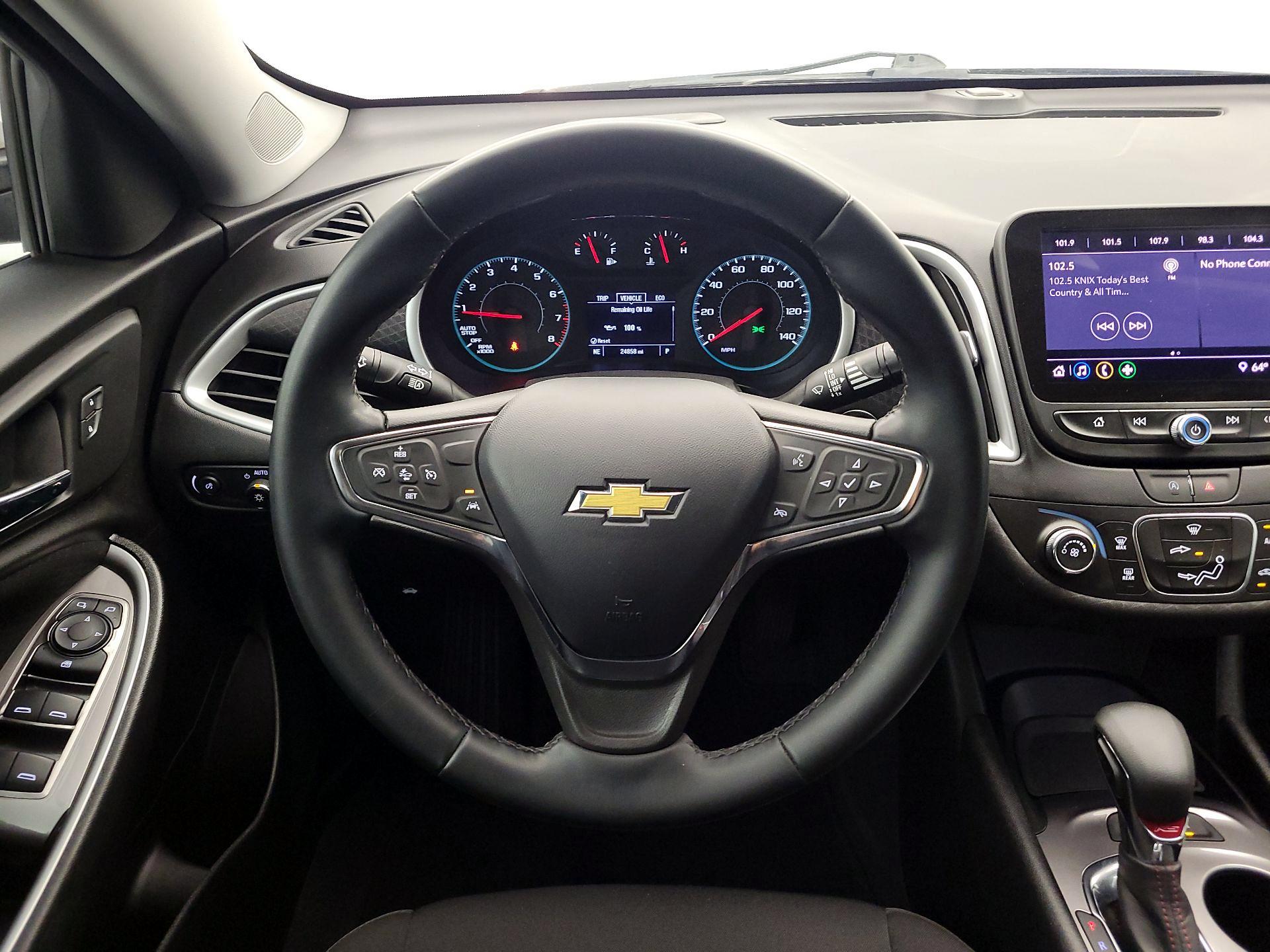 Thumbnail: 2024 Chevrolet Malibu - 10