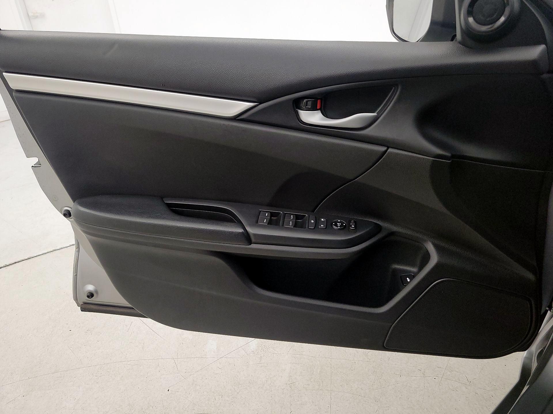 Thumbnail: 2019 Honda Civic - 12