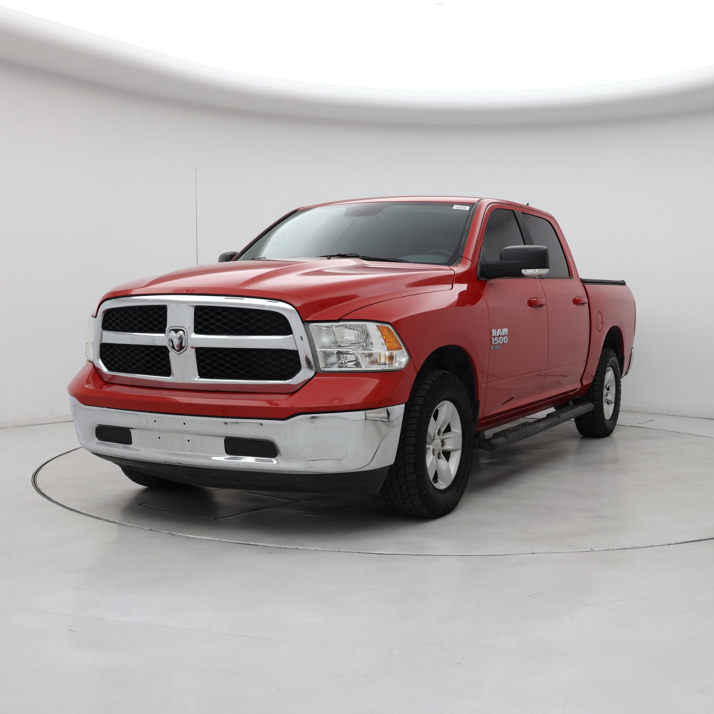 Thumbnail: 2019 RAM 1500 Classic - 4