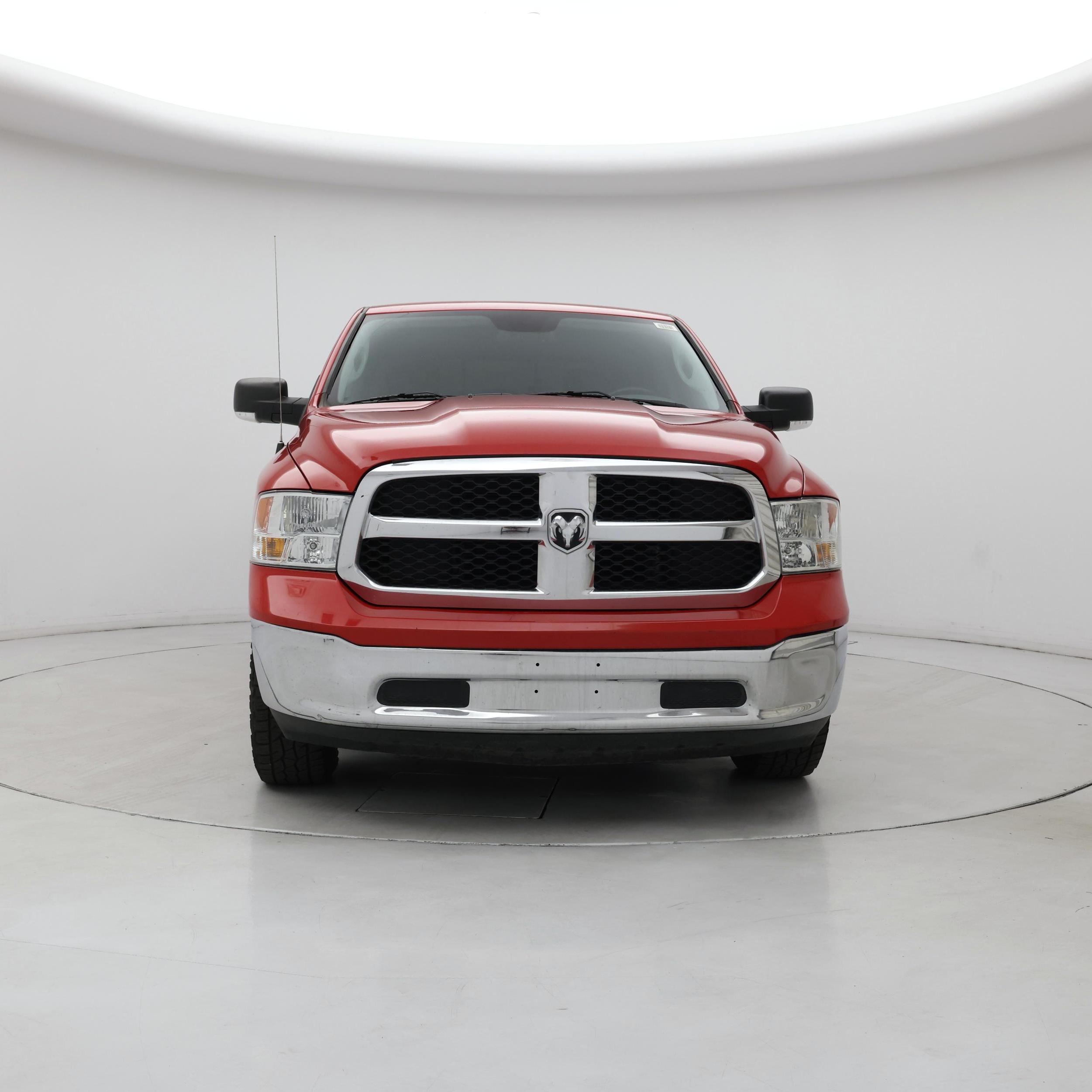 Thumbnail: 2019 RAM 1500 Classic - 5