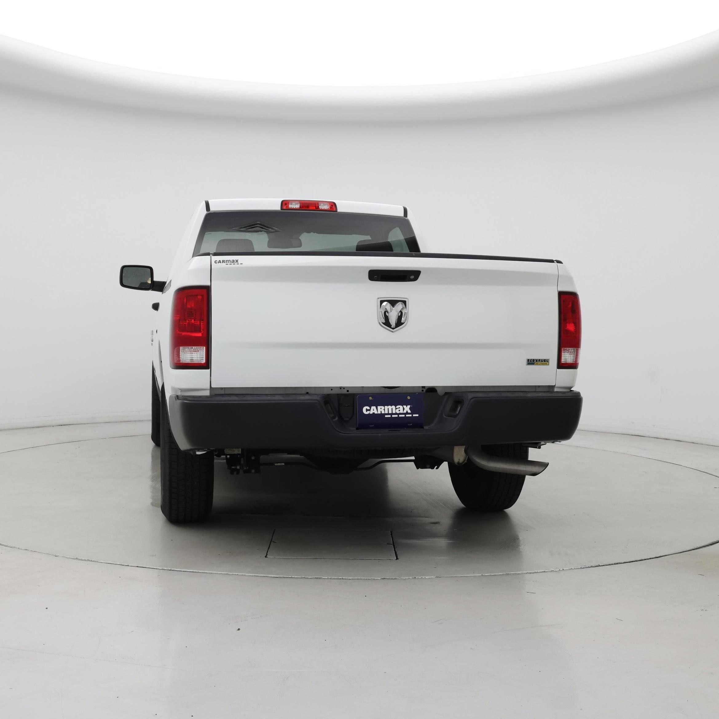 Thumbnail: 2019 RAM 1500 Classic - 6