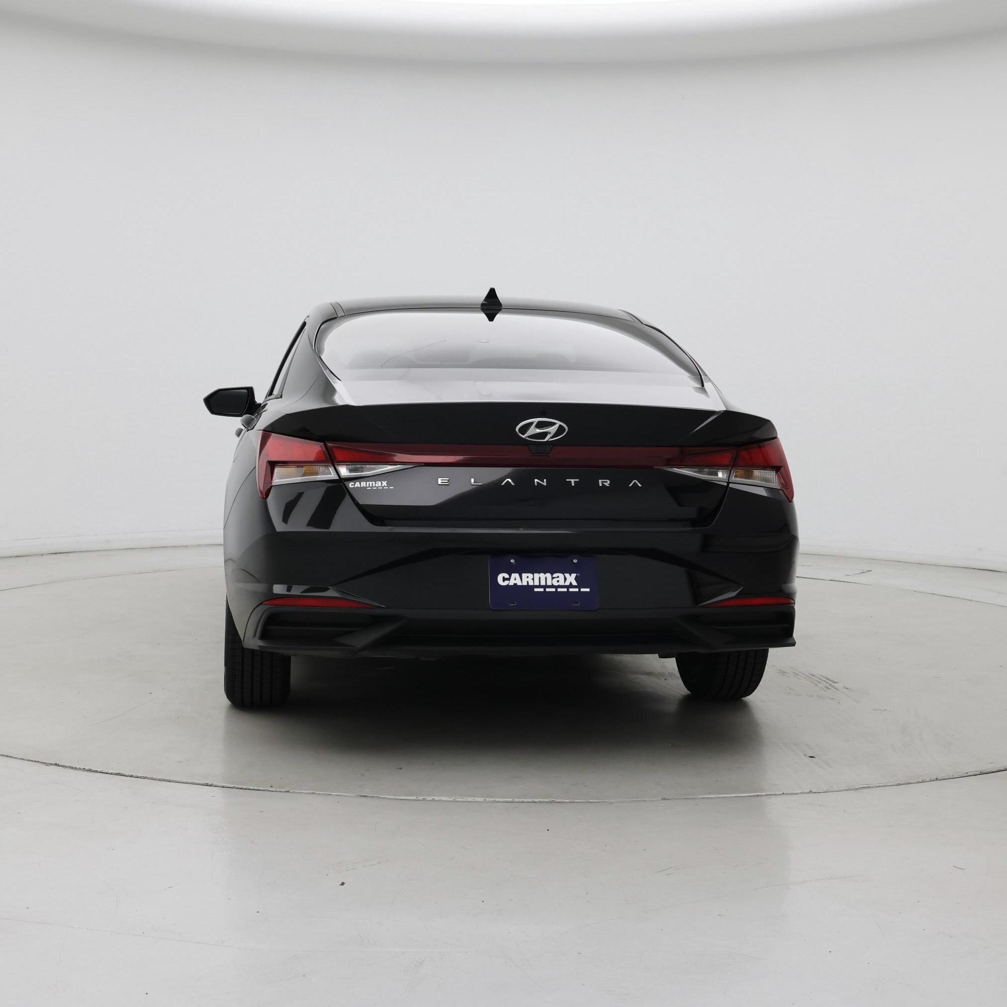 Thumbnail: 2022 Hyundai Elantra - 6
