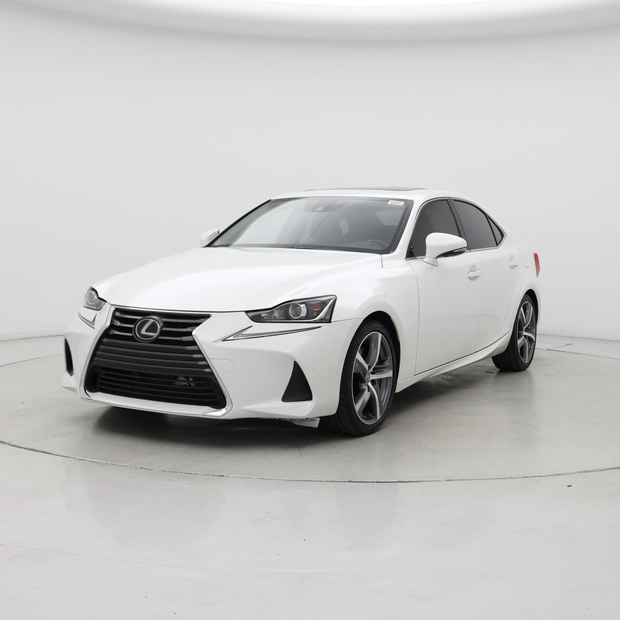 Thumbnail: 2017 Lexus IS - 4
