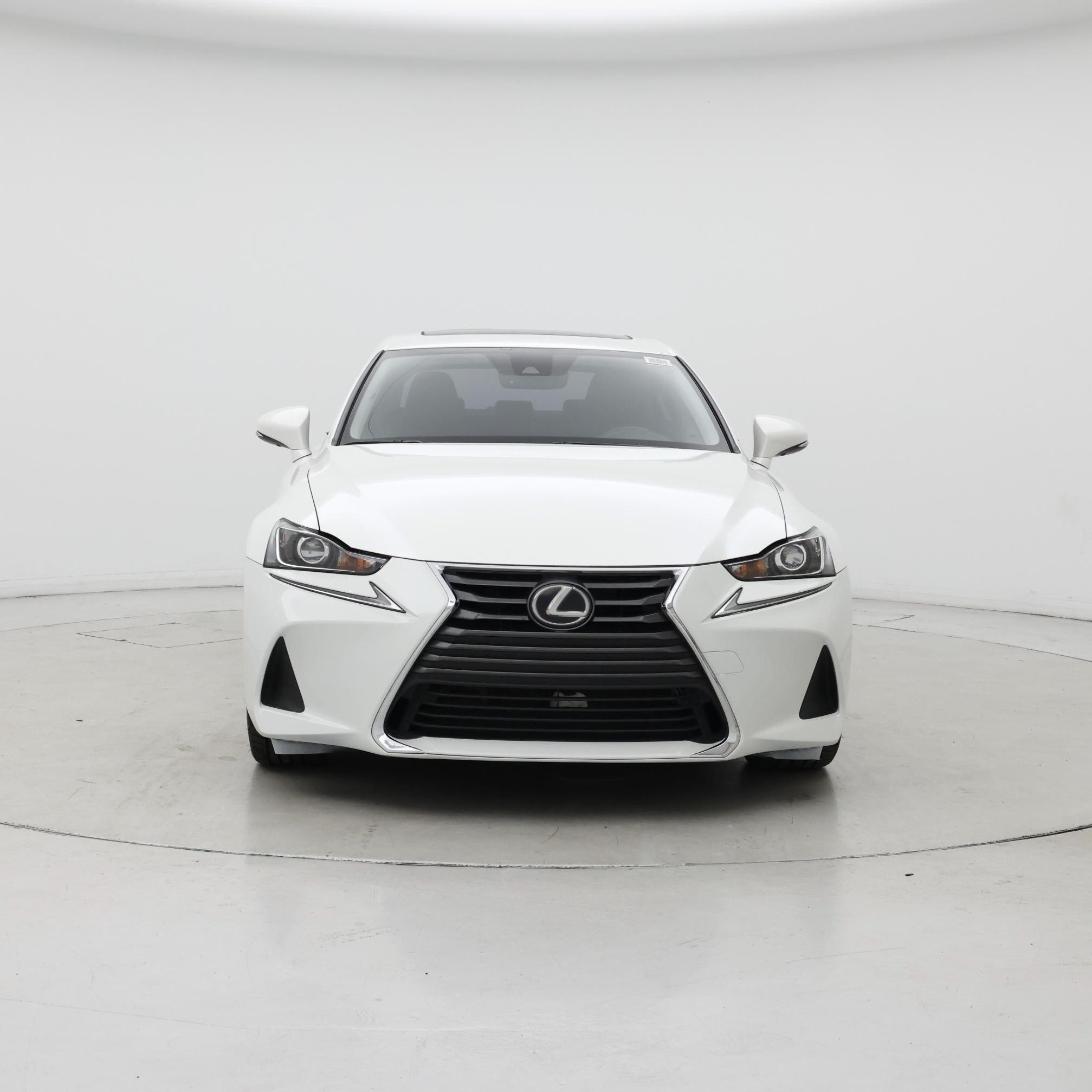 Thumbnail: 2017 Lexus IS - 5
