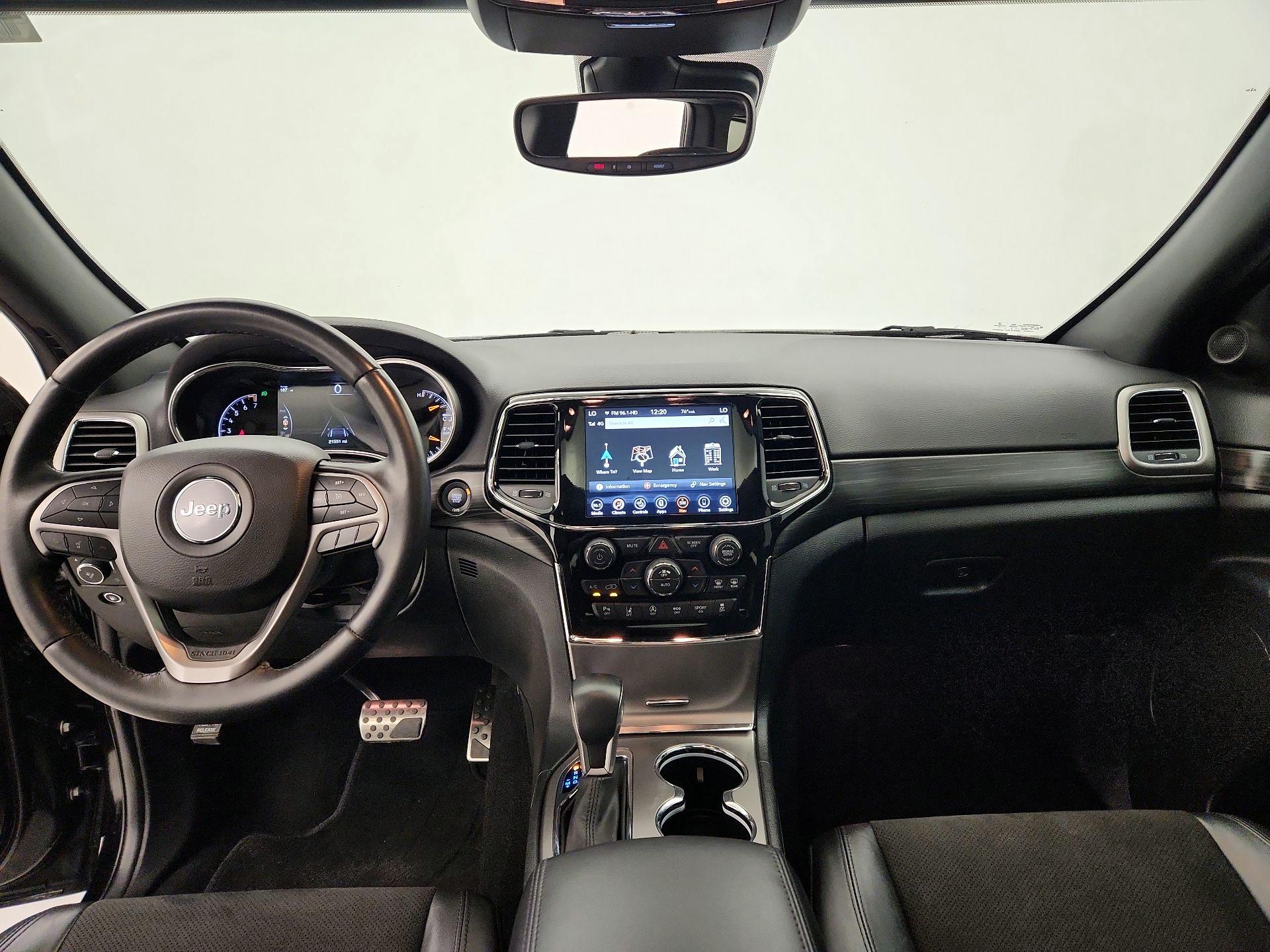 Thumbnail: 2022 Jeep Grand Cherokee - 9