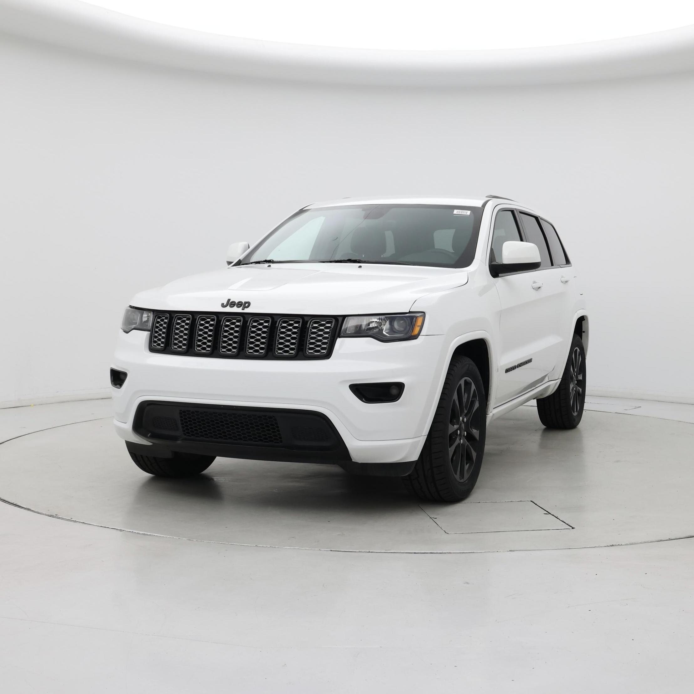 Thumbnail: 2017 Jeep Grand Cherokee - 4